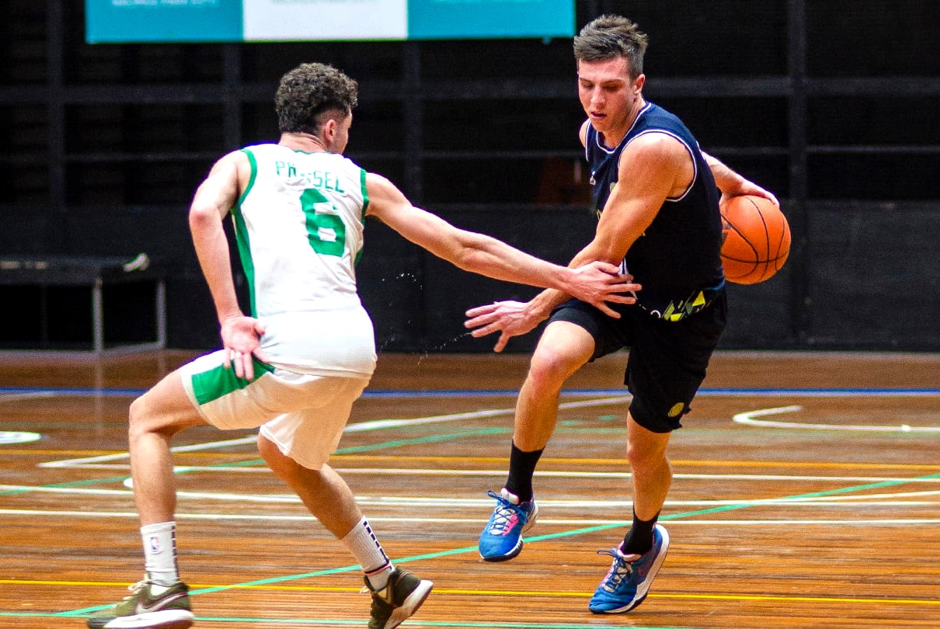 Trabajado triunfo de Gimnasia ante Sportsmen para mantenerse arriba