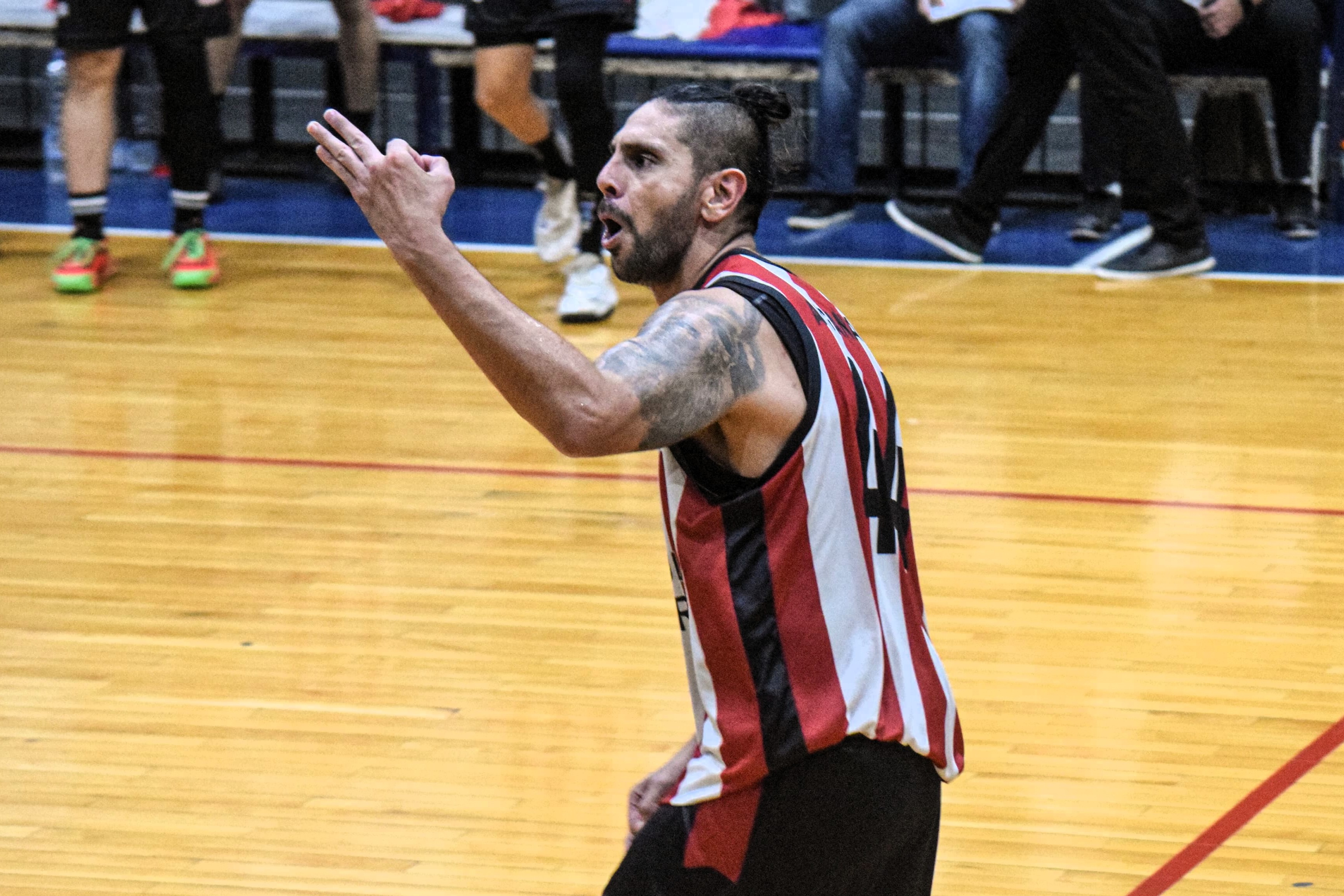 San Martín sorprendió al líder y se adelantó en la serie sobre Talleres