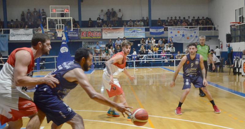 Con sufrimiento, coraje y determinación, Racing volvió al triunfo