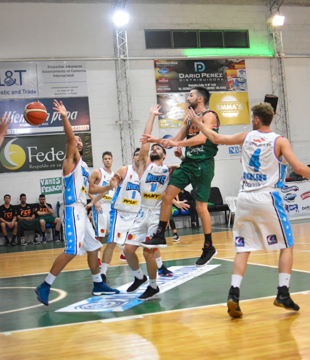 Ferro venció a 9 de Julio 