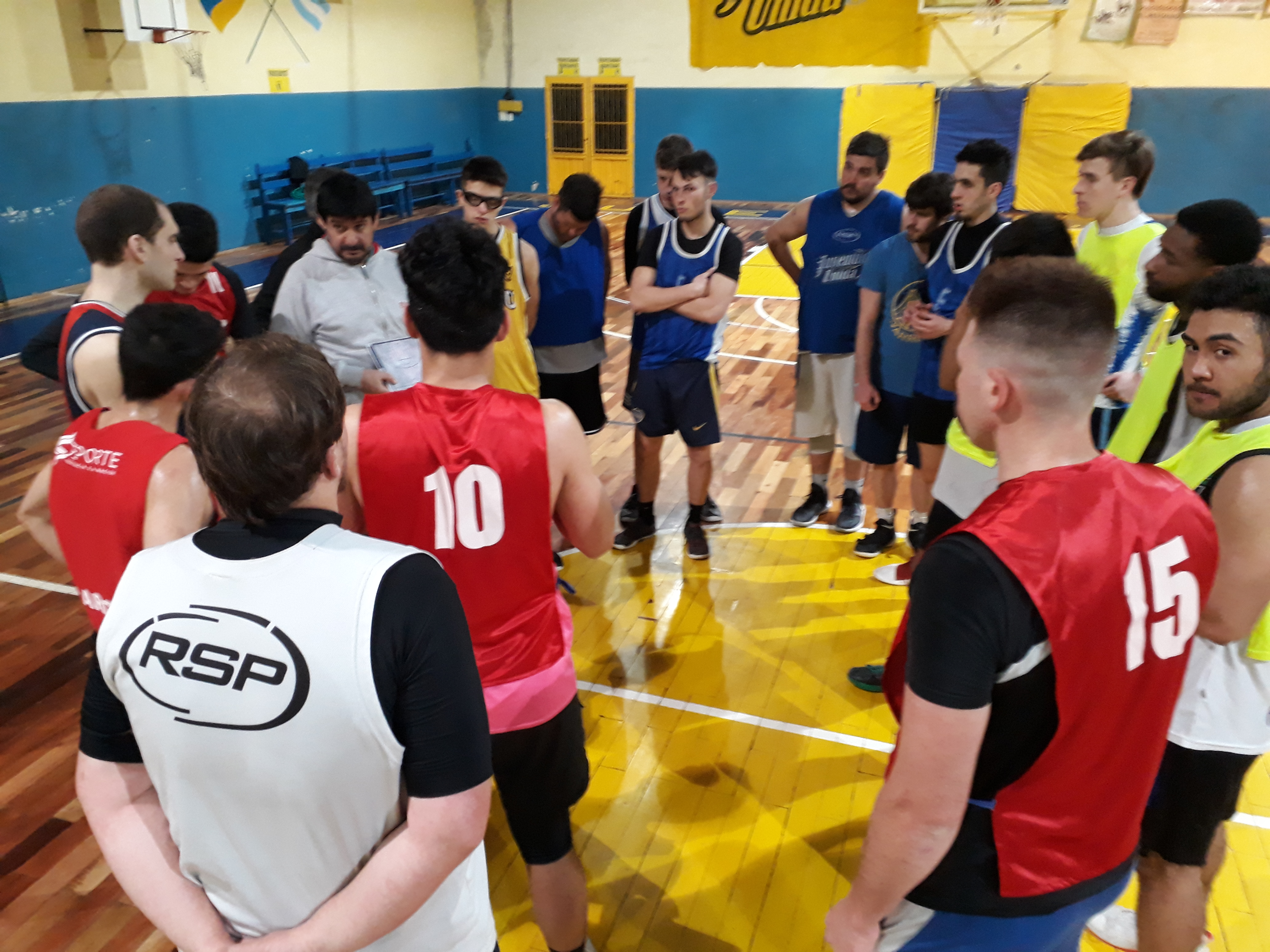 Juventud Unida piensa en el Federal