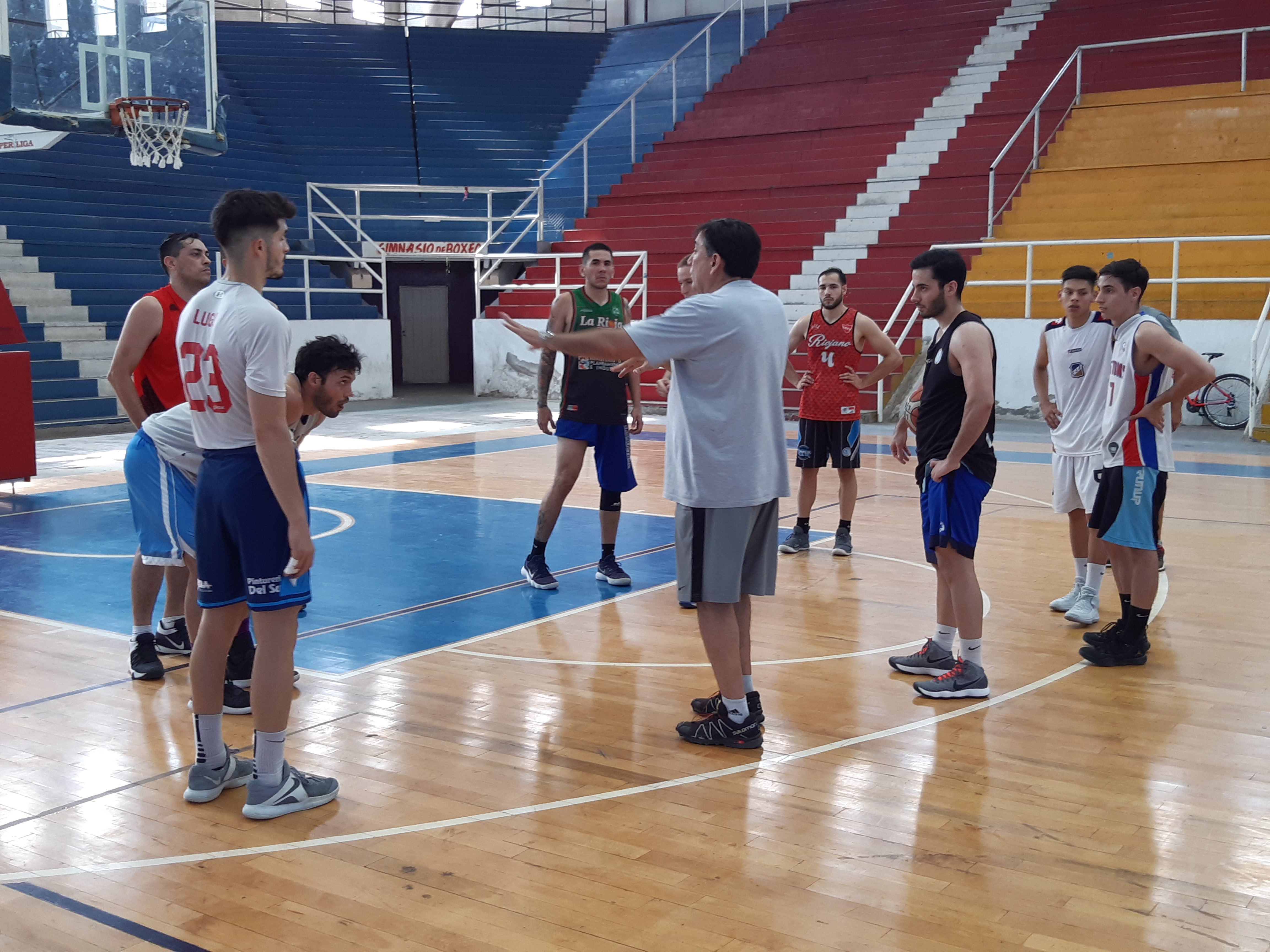La Rioja Basket debuta como local