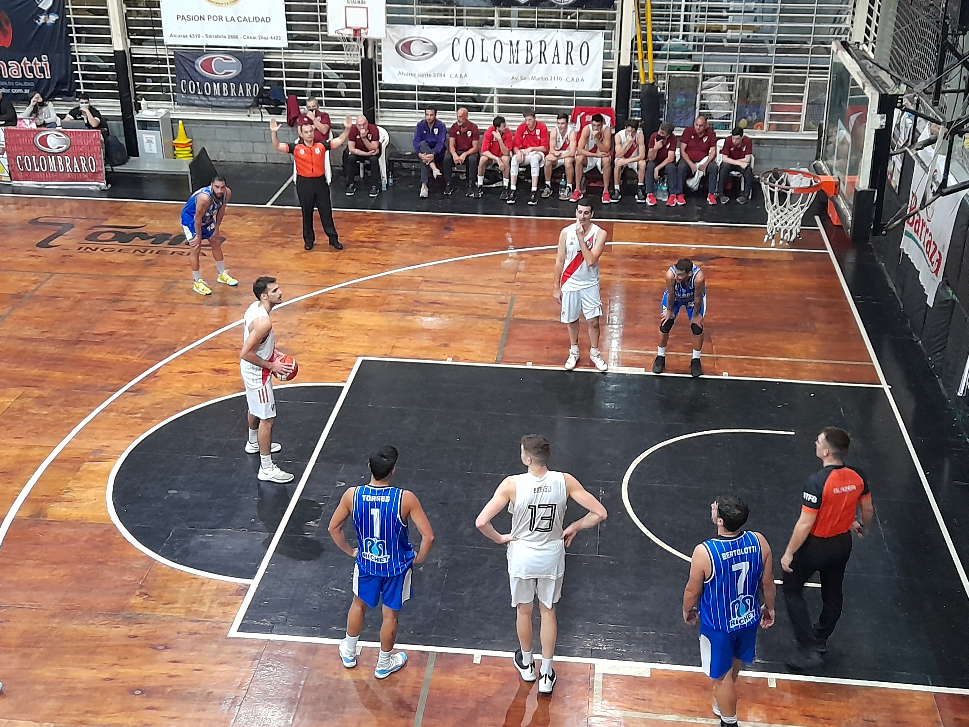 River lo cerró mejor y se llevó un triunfo de Floresta