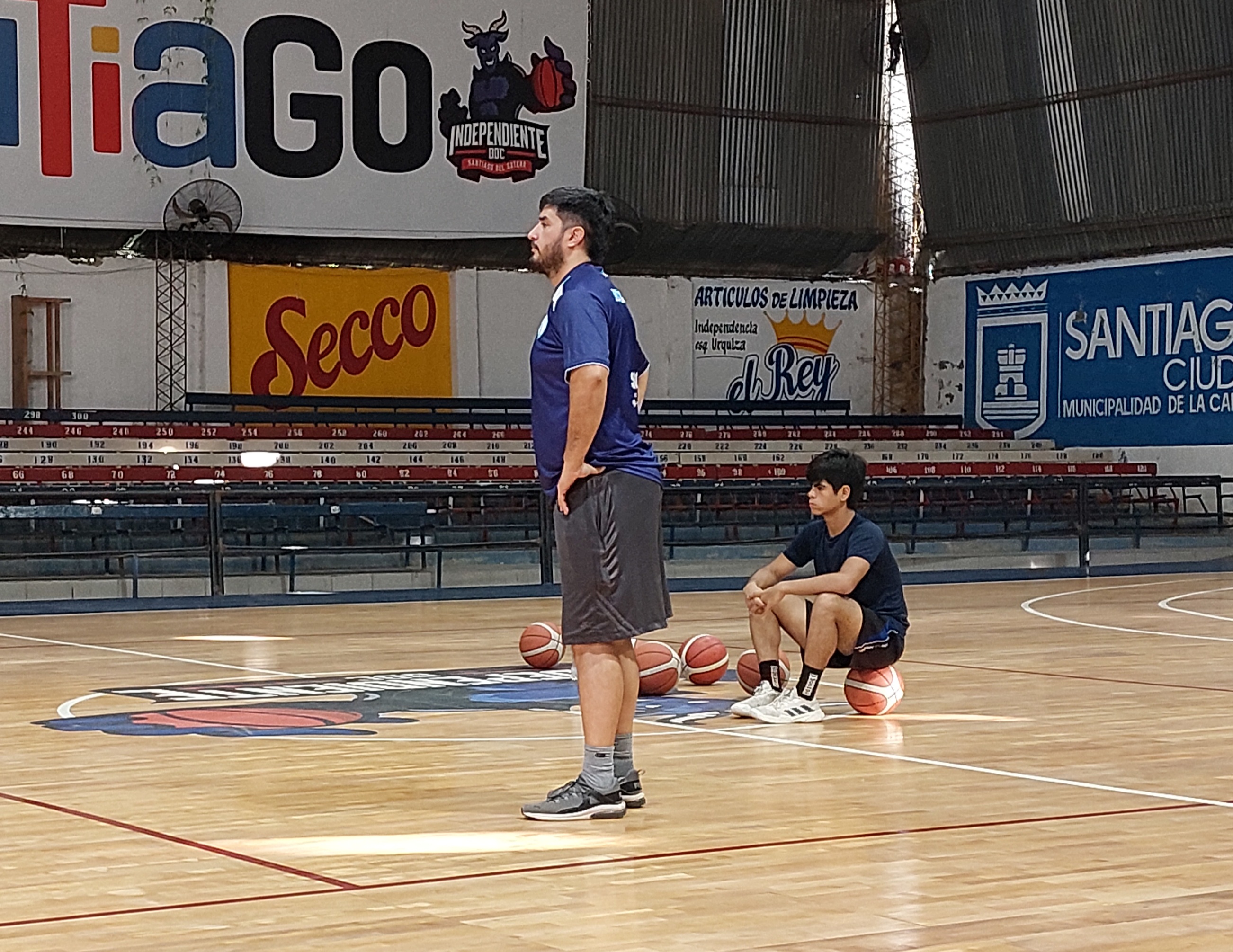 Nicolás Avellaneda recibe a Talleres