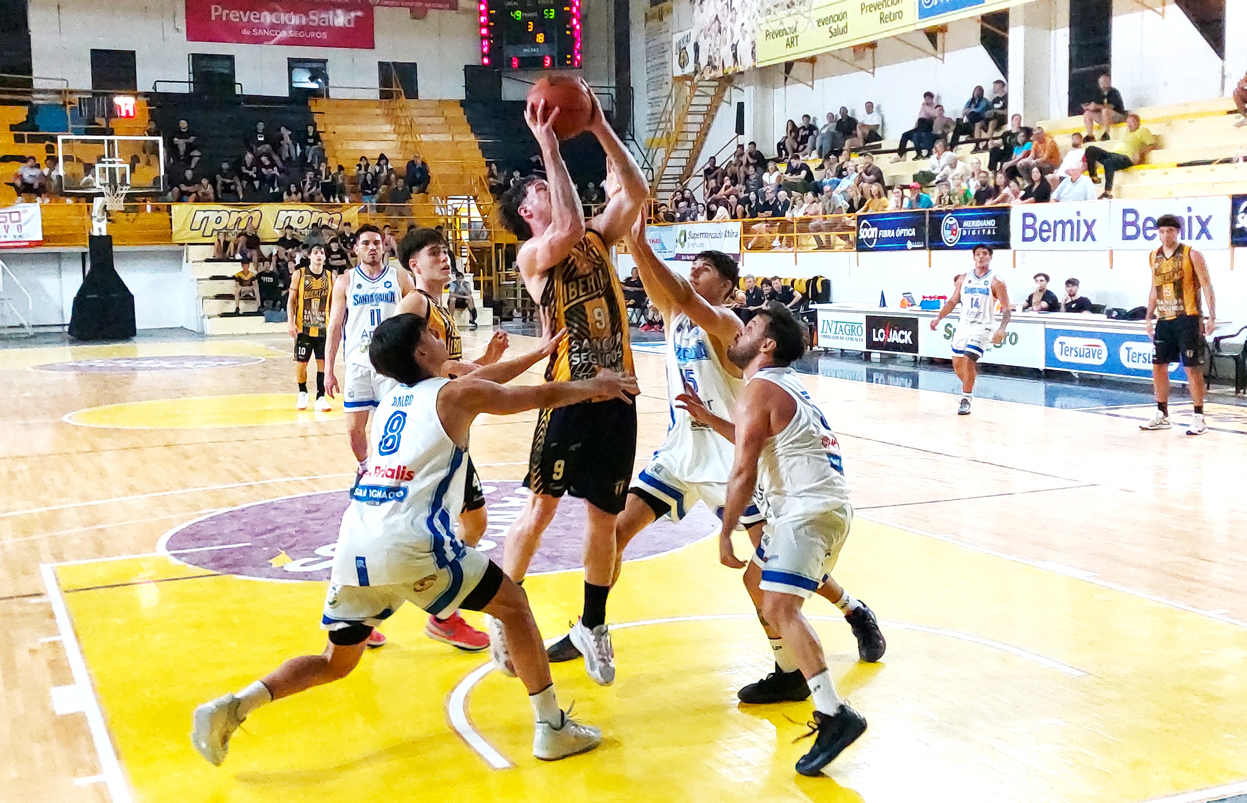 Libertad lo dio vuelta y festejó un triunfazo ante Santa Paula