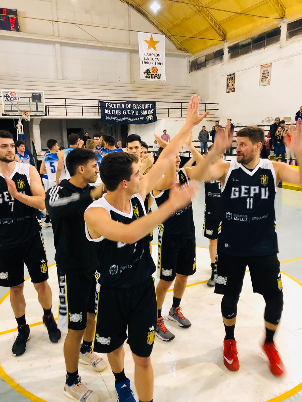 Aplastante triunfo de El Tribuno sobre Avellaneda de Tucumán