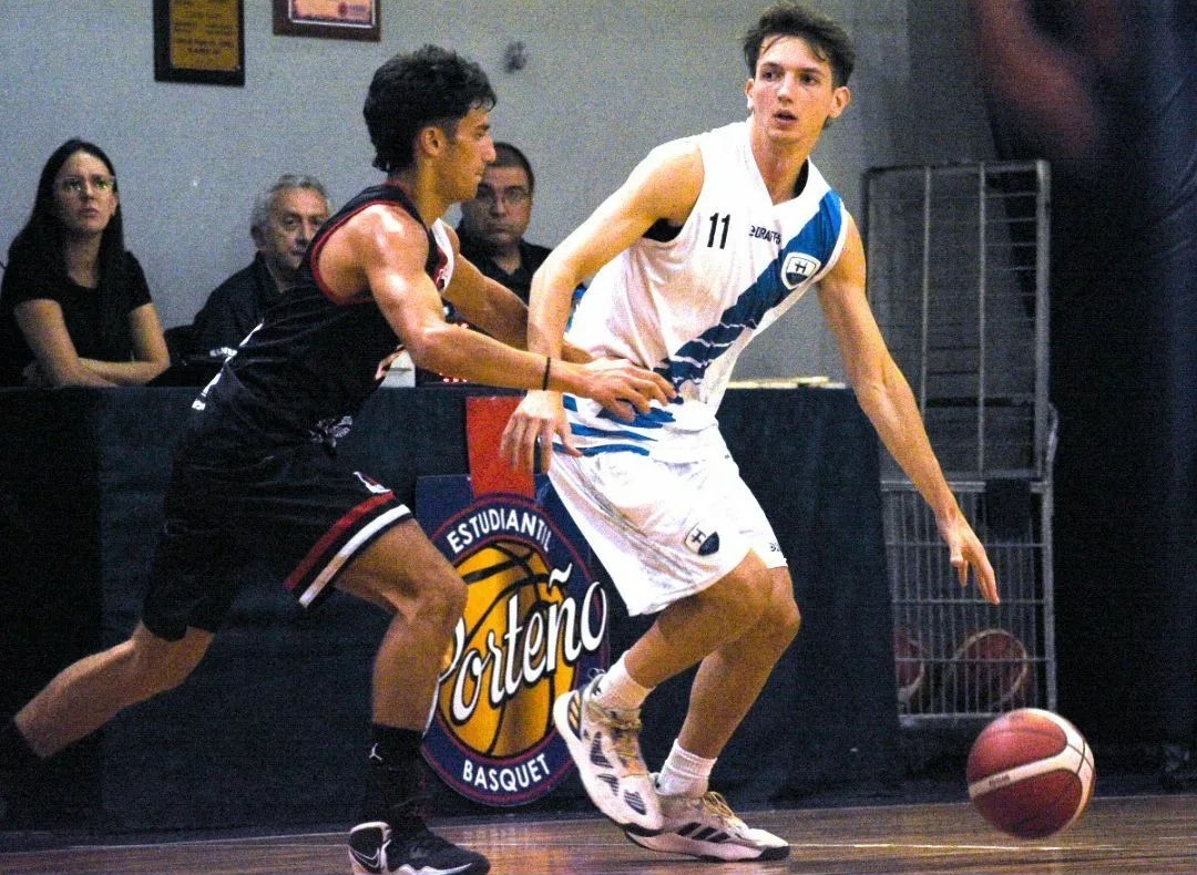 Hebraica se trajo un triunfo de su visita a Porteño