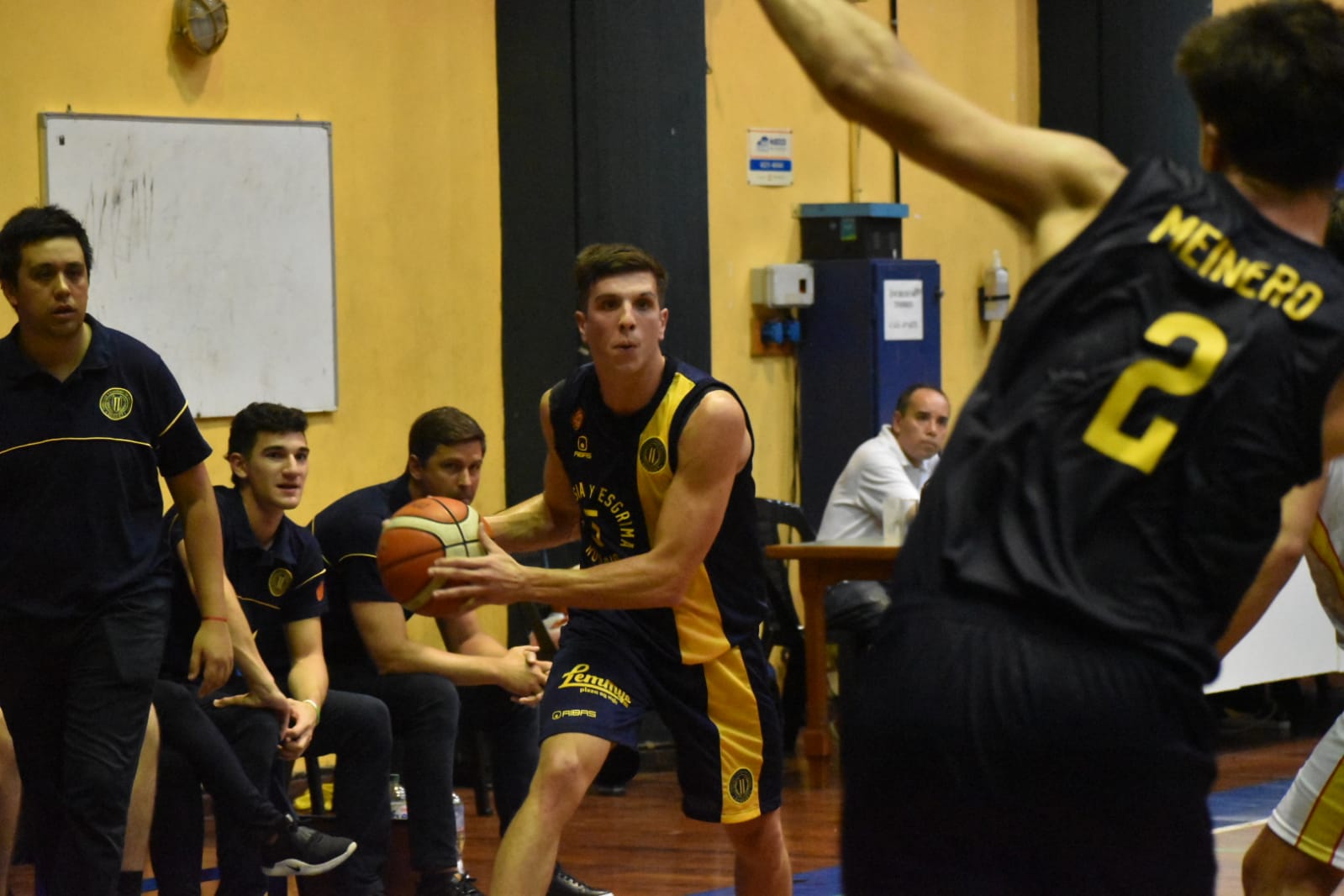 Regatas mantuvo el invicto en épico triunfo ante Gimnasia