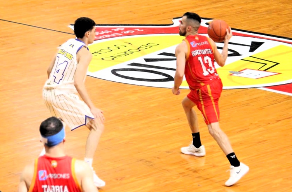 Tokio visita a San Lorenzo de Monte Caseros con bajas en el plantel