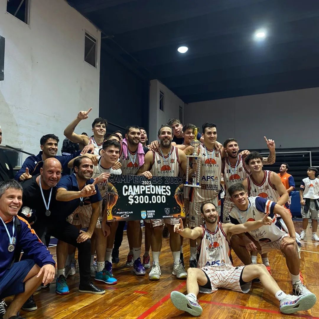 Regatas se consagró campeón del Pre Federal de la Región 1