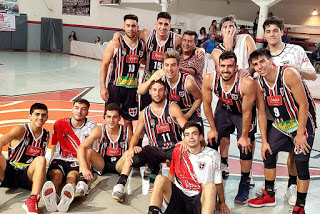 Cinco Saltos y un contundente triunfo