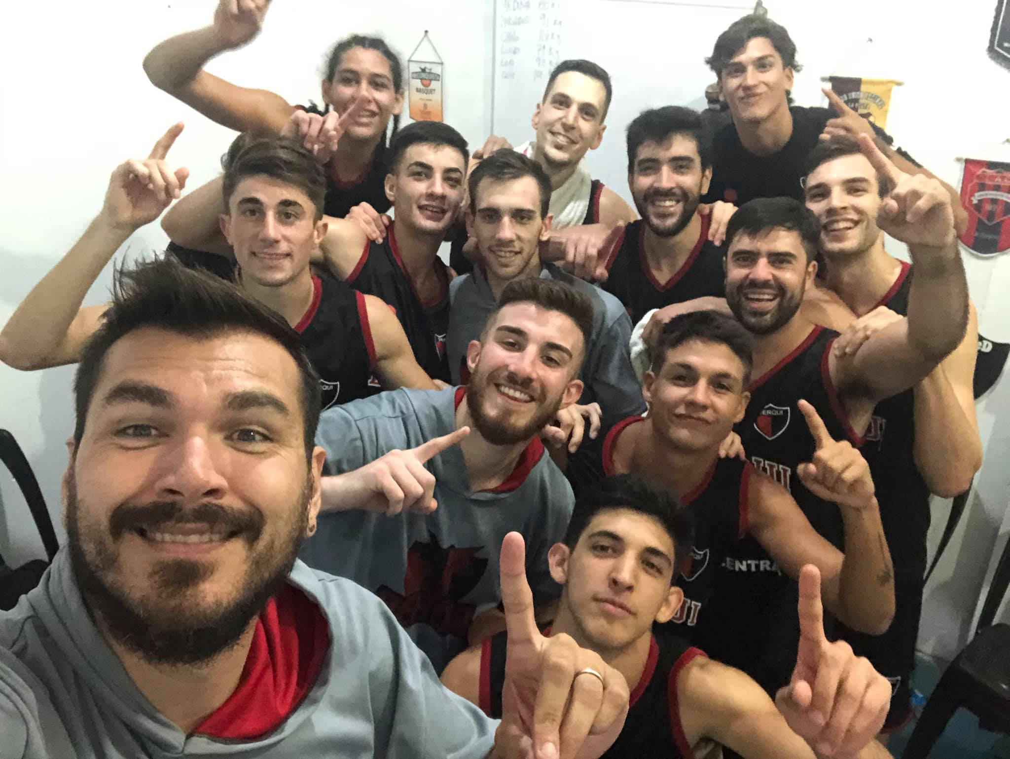 Clásico y punta para Derqui