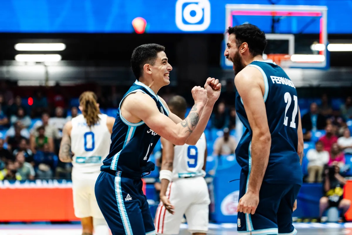 Argentina ganó un partidazo y sacó boleto a semis