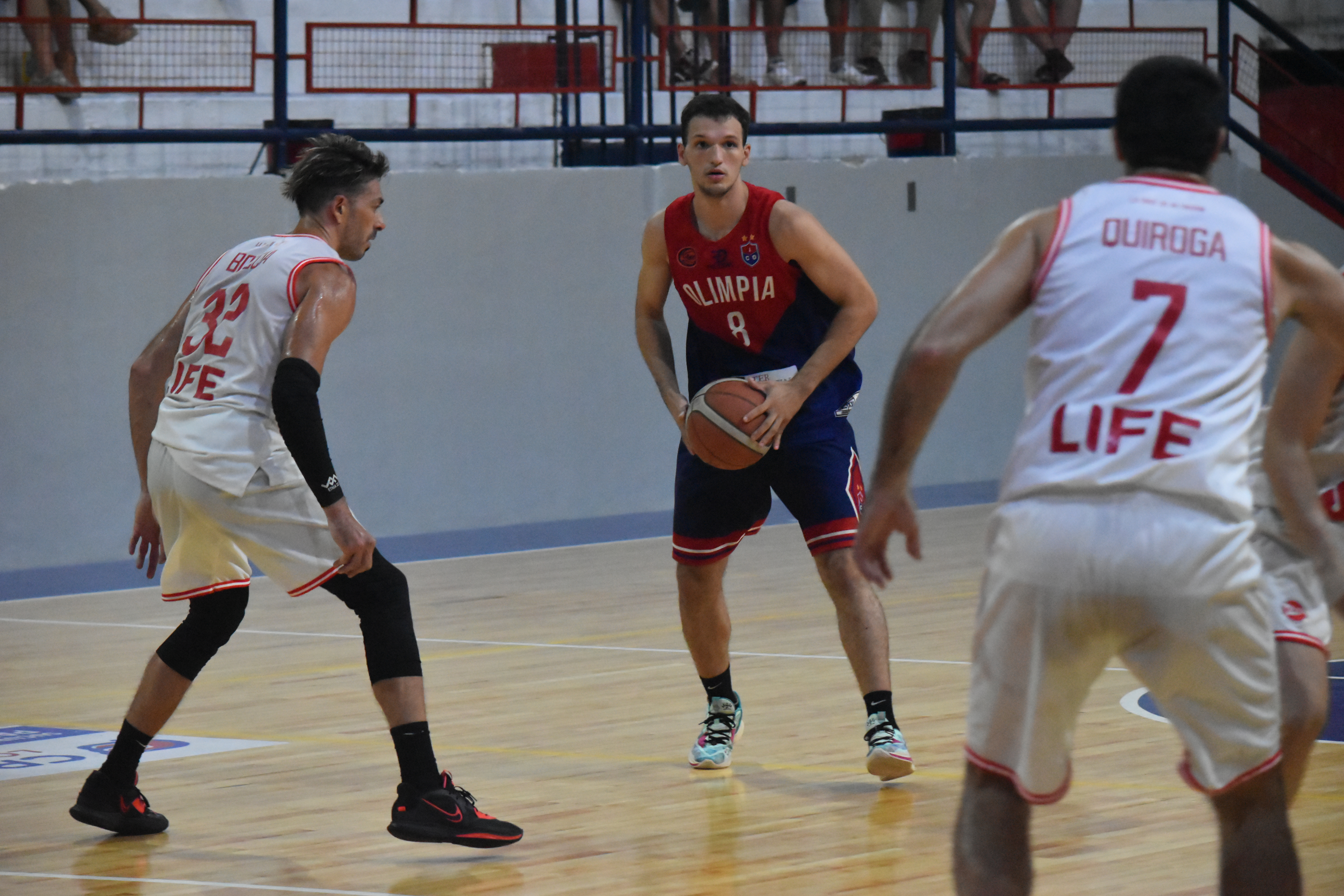 Olimpia enfrenta a Sionista
