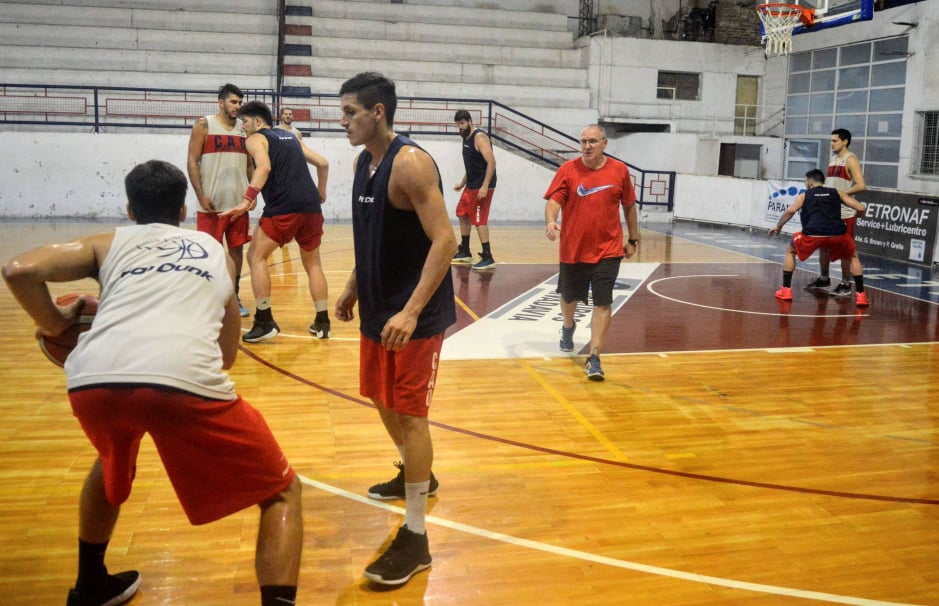 Olimpia va por el golpe en Tala