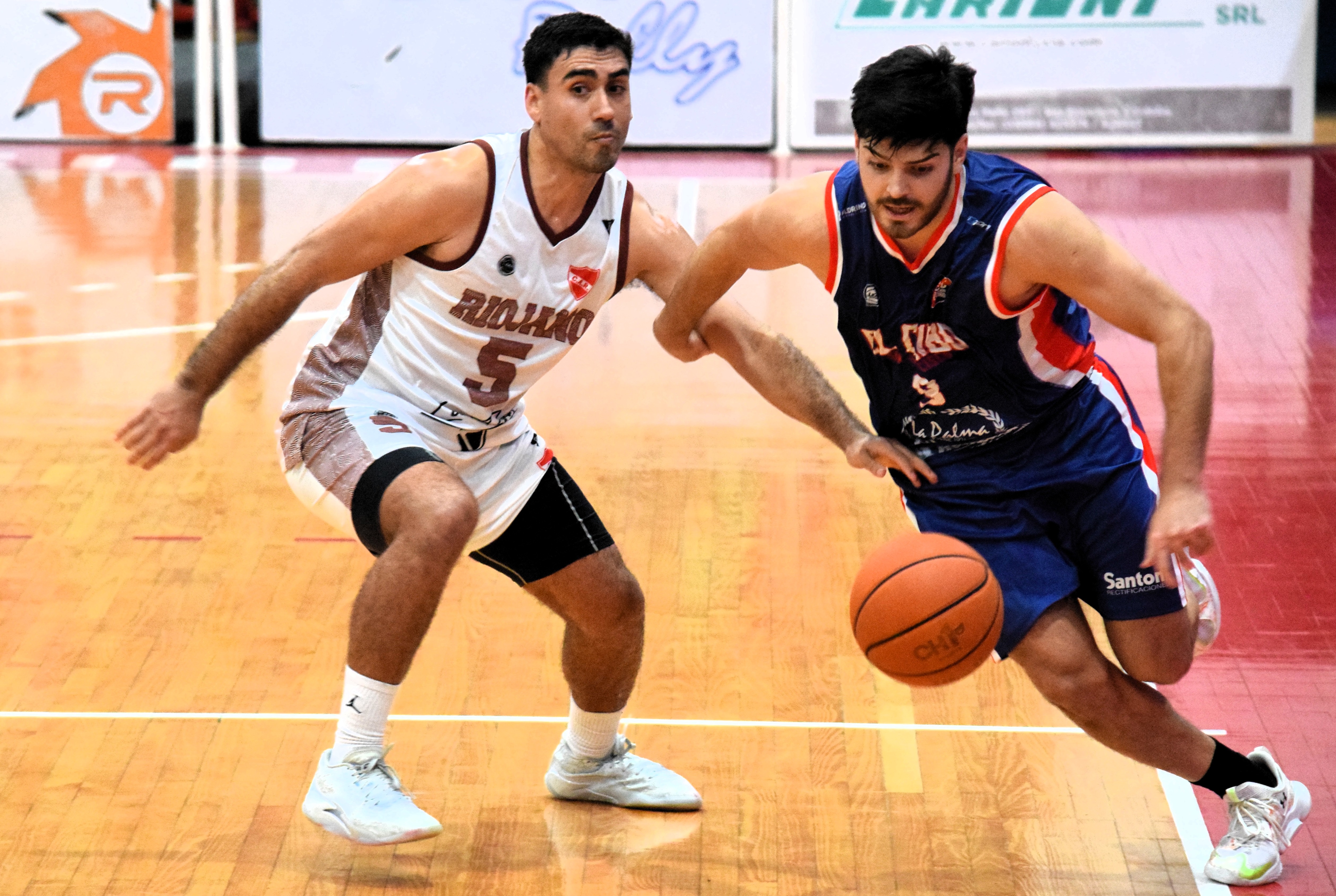 El Ceibo empató la serie ante su gente y habrá tercero con Riojano