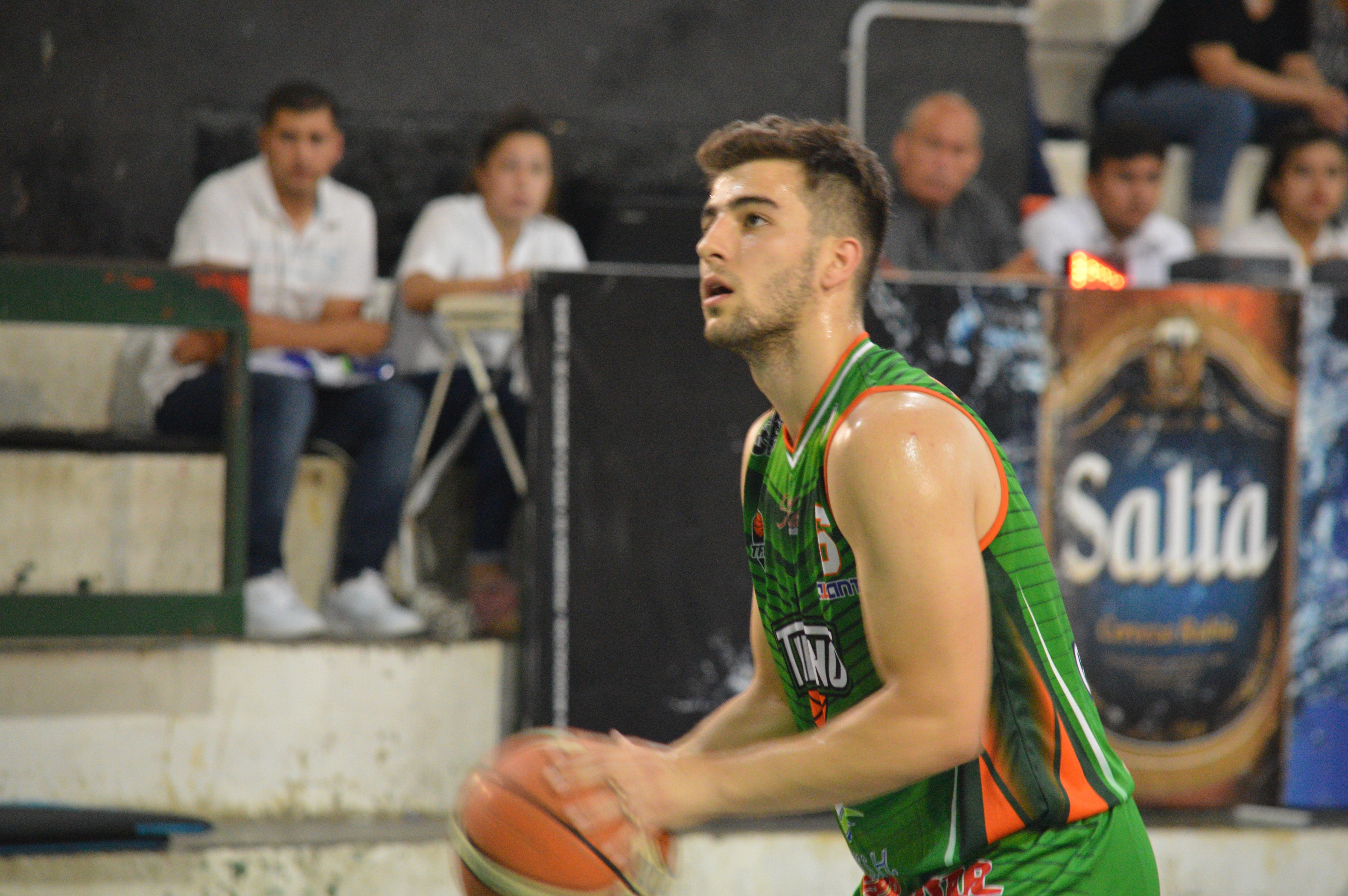 González: “Tenemos material para estar bien arriba en las posiciones”