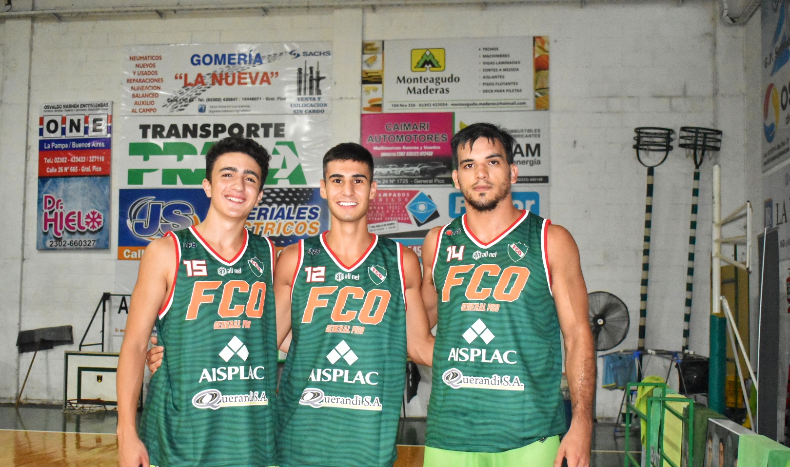 Ferro vuelve renovado