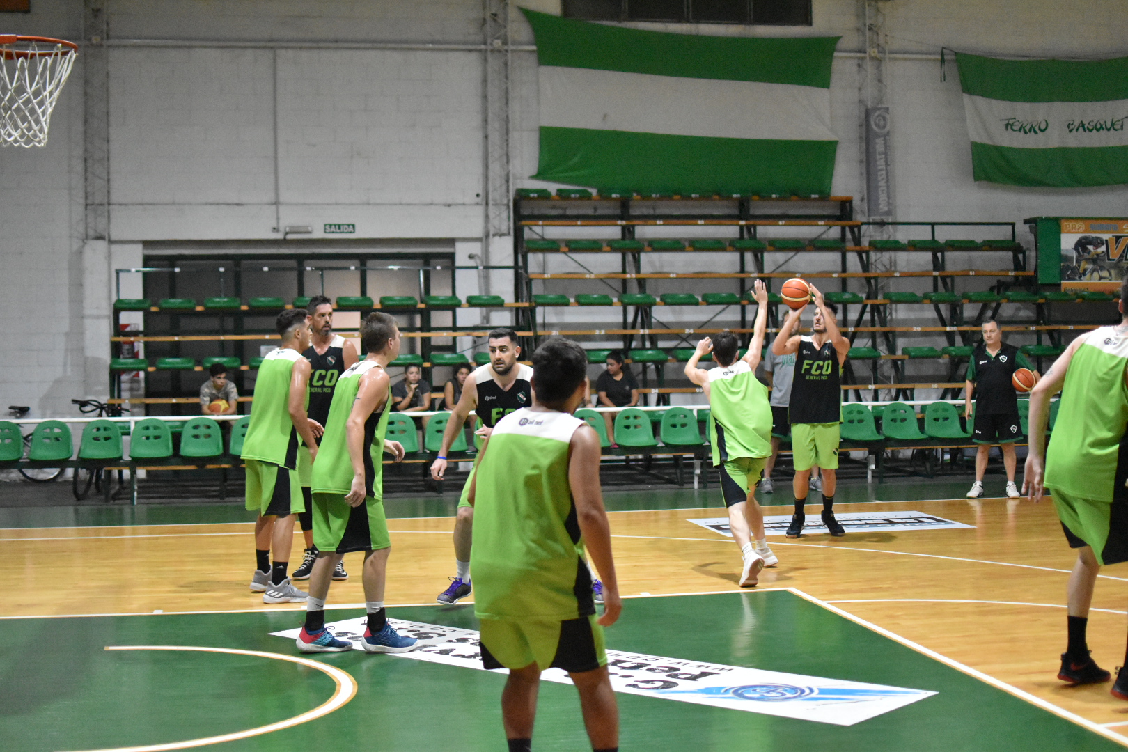 Ferro vuelve al Colosito