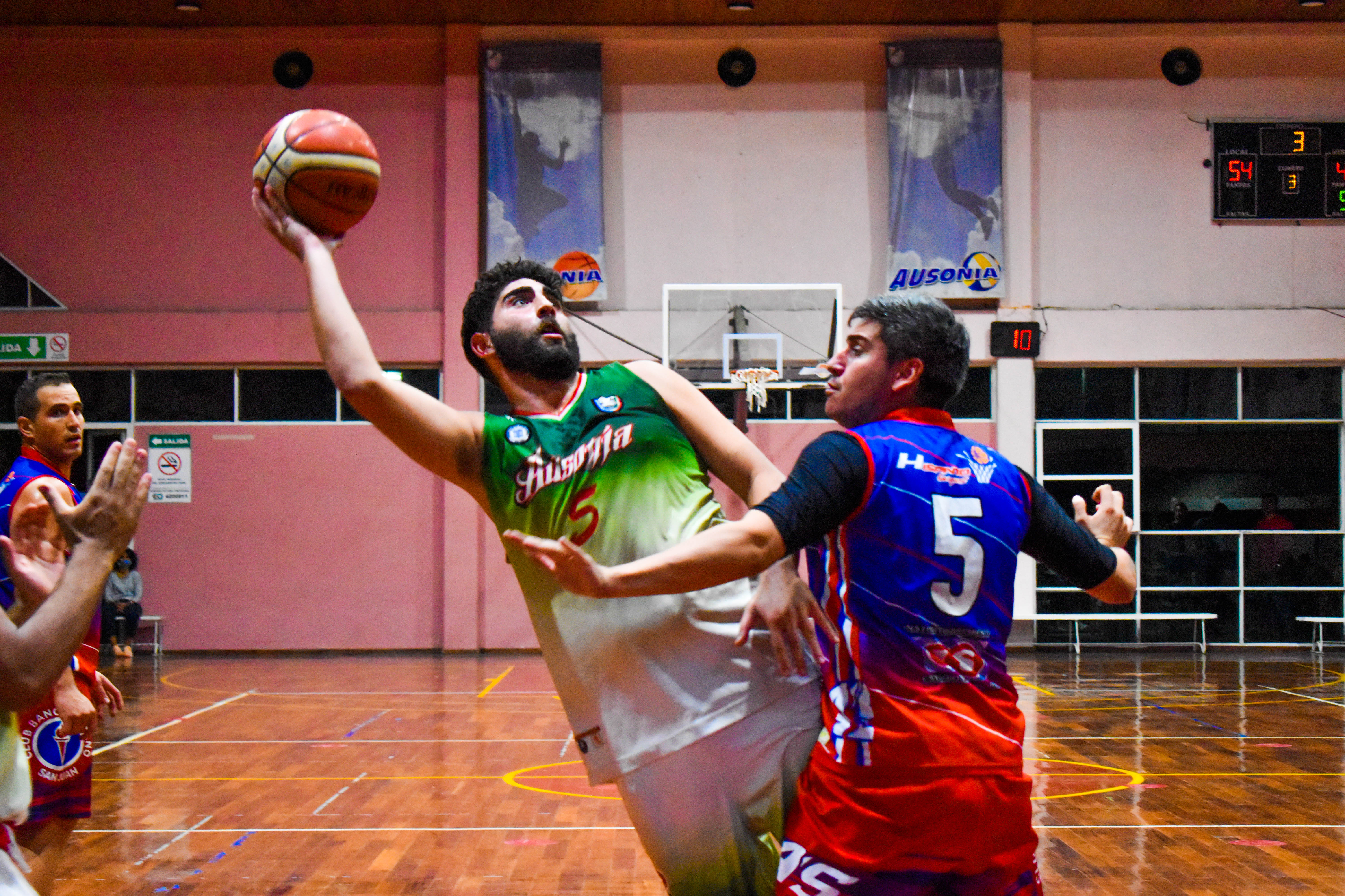 San Juan: vuelve el básquet con público en las canchas