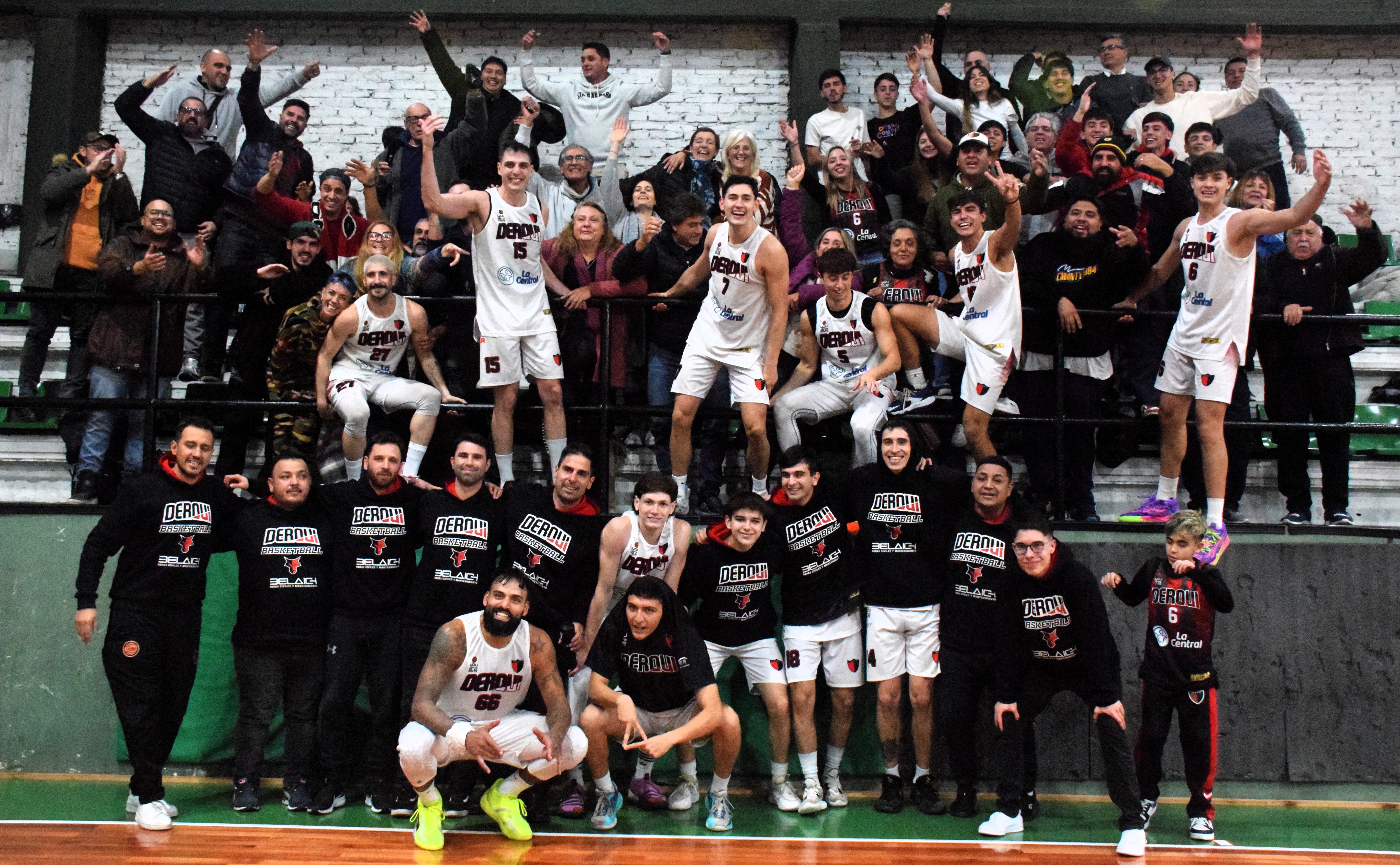 Presidente Derqui clasificó a los playoffs interconferencia