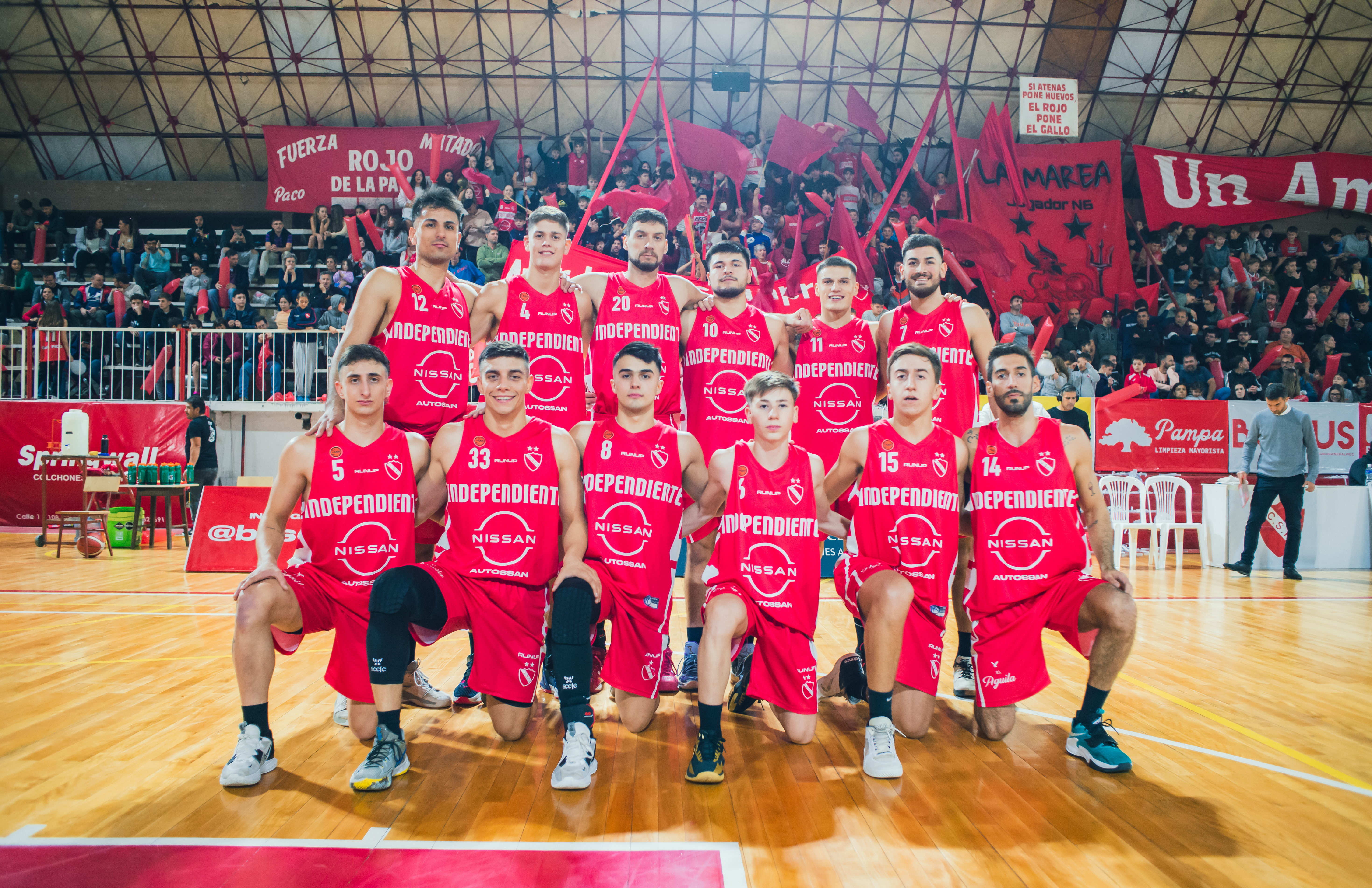 Independiente se quedó con el primer duelo de piquenses