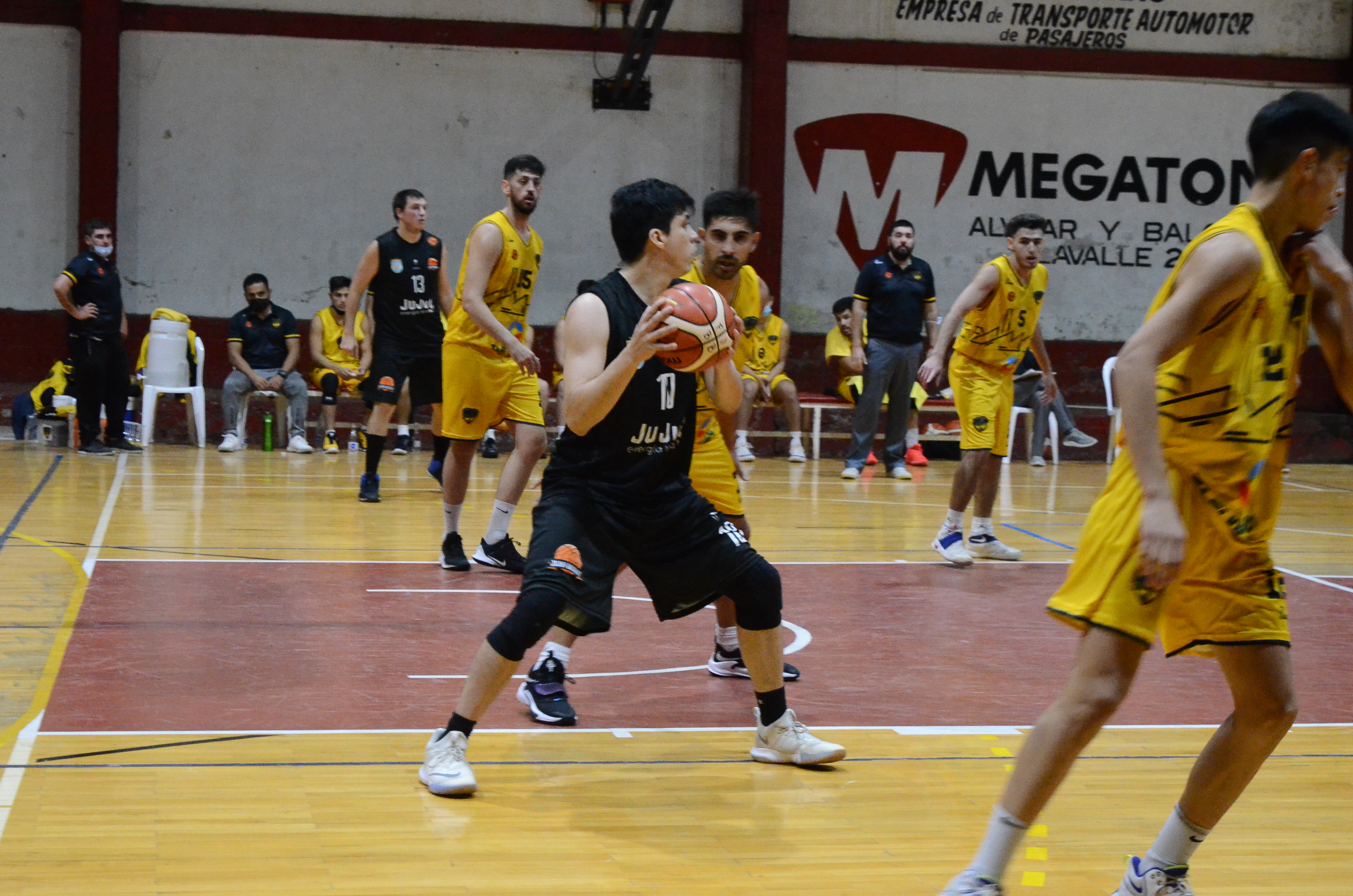 Jujuy Básquet no pudo contra Talleres de Tafí Viejo