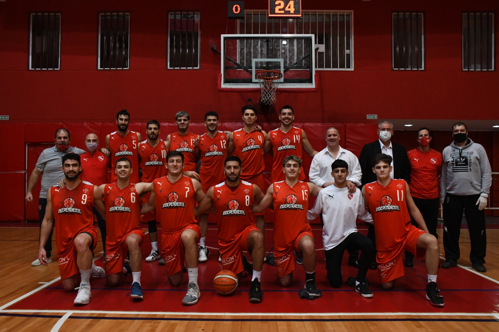 El Rojo de Avellaneda abrió con una victoria sobre 9 de julio