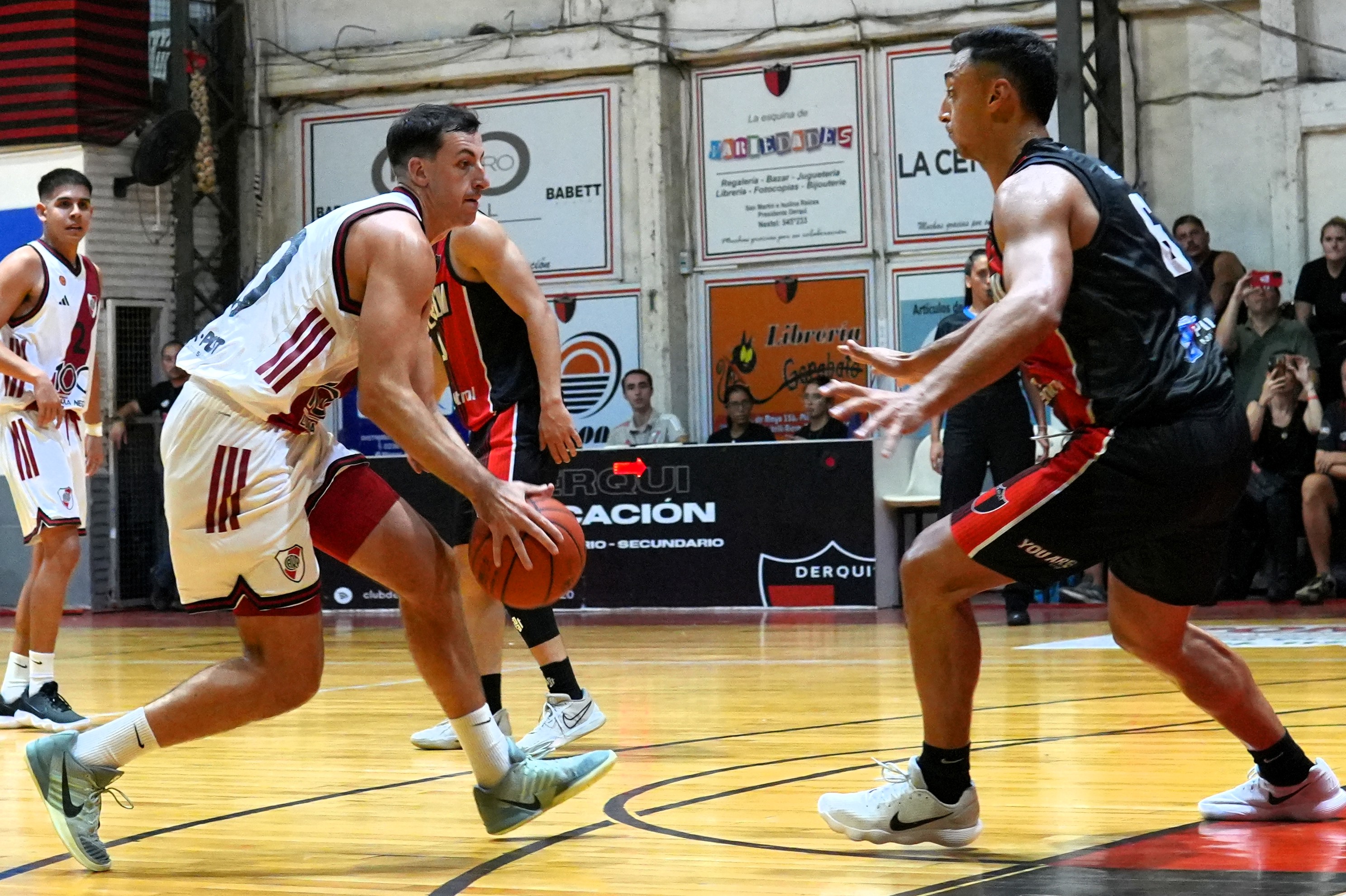 River golpeó en Derqui y se llevó un sólido triunfo en la Metro C