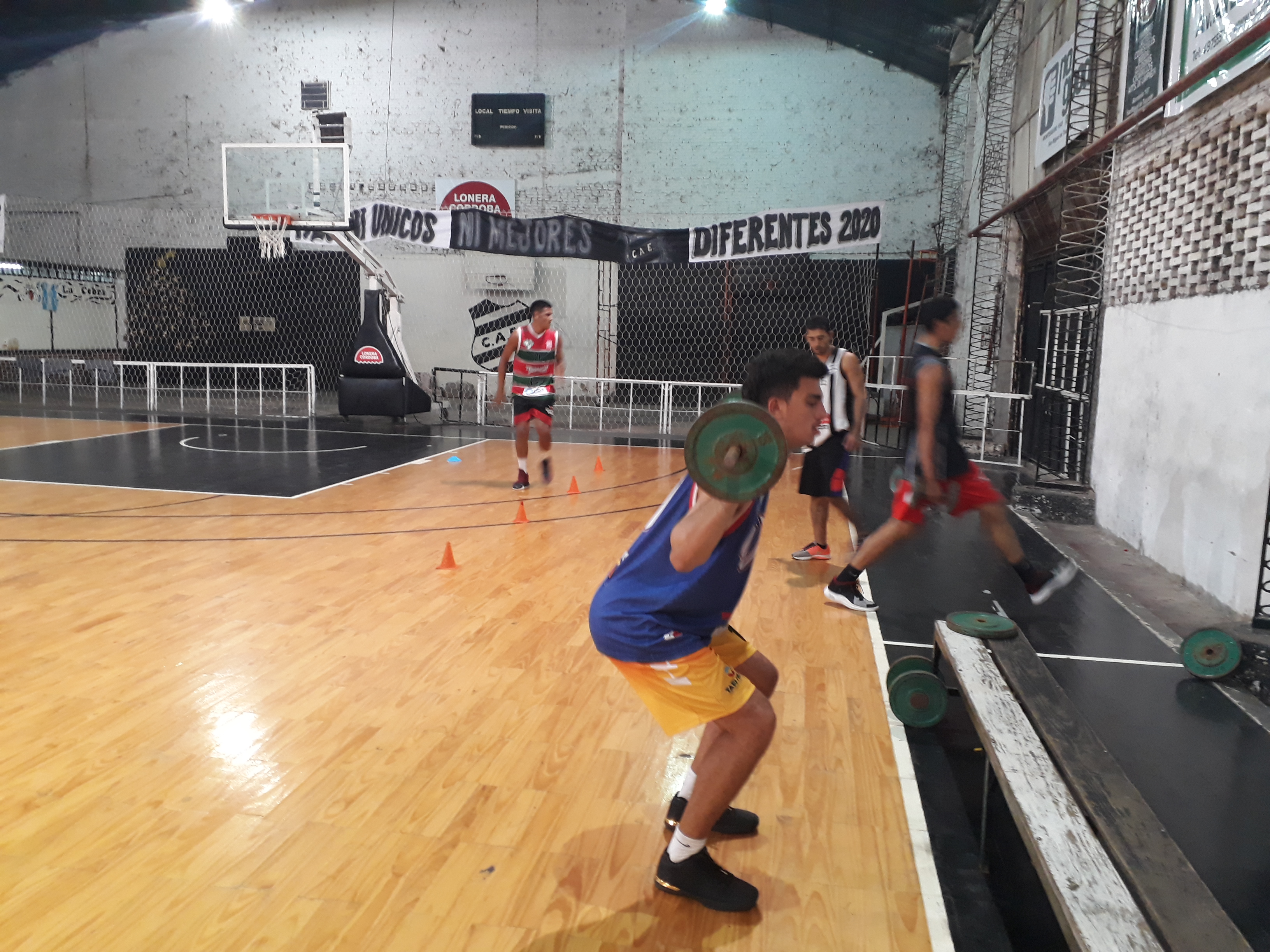 Estudiantes volvió a los entrenamientos