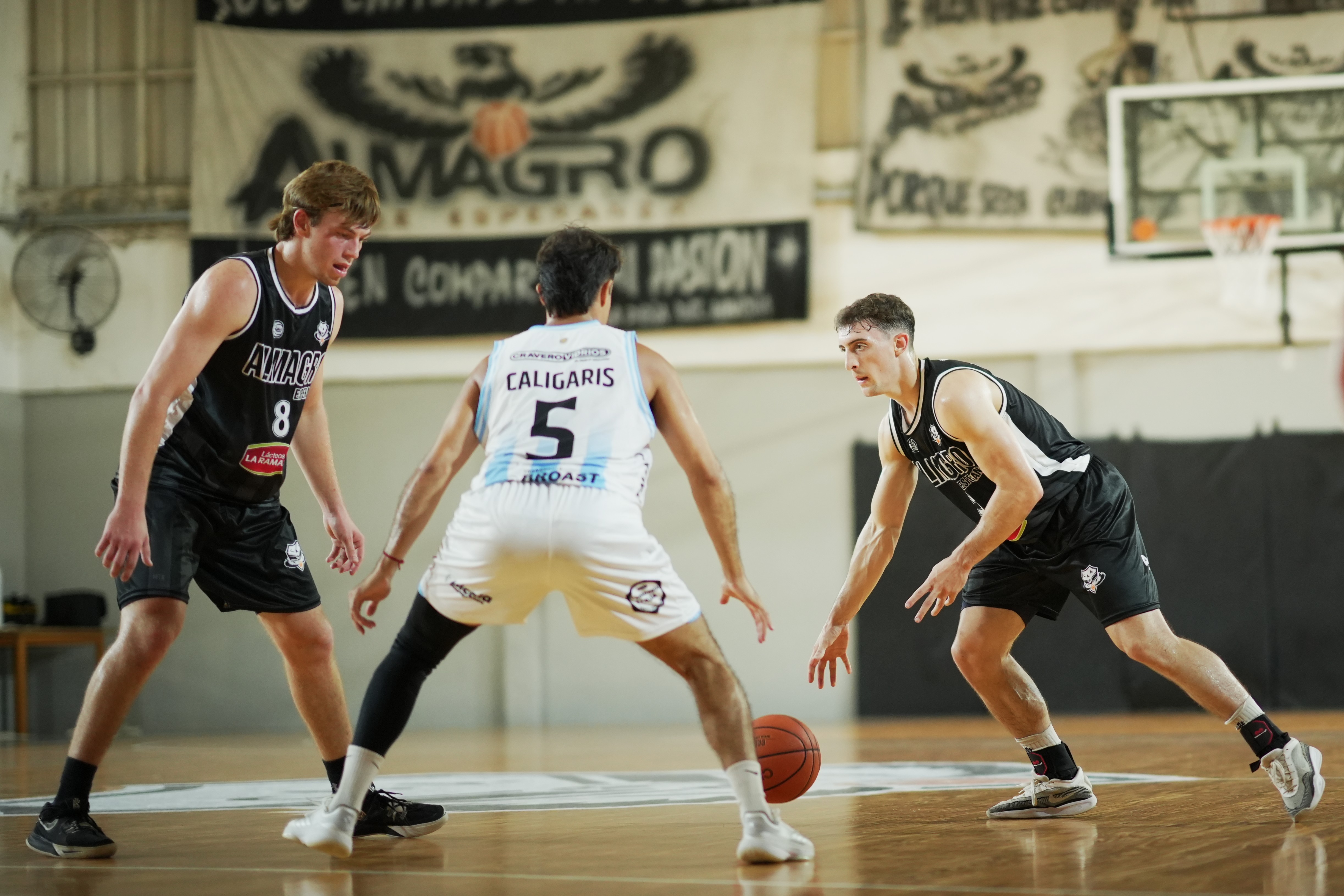 Almagro superó a Rafaela en el Nido de las Águilas