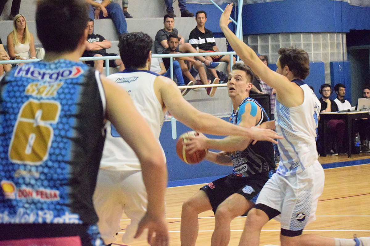 Unión cayó ante Escobar