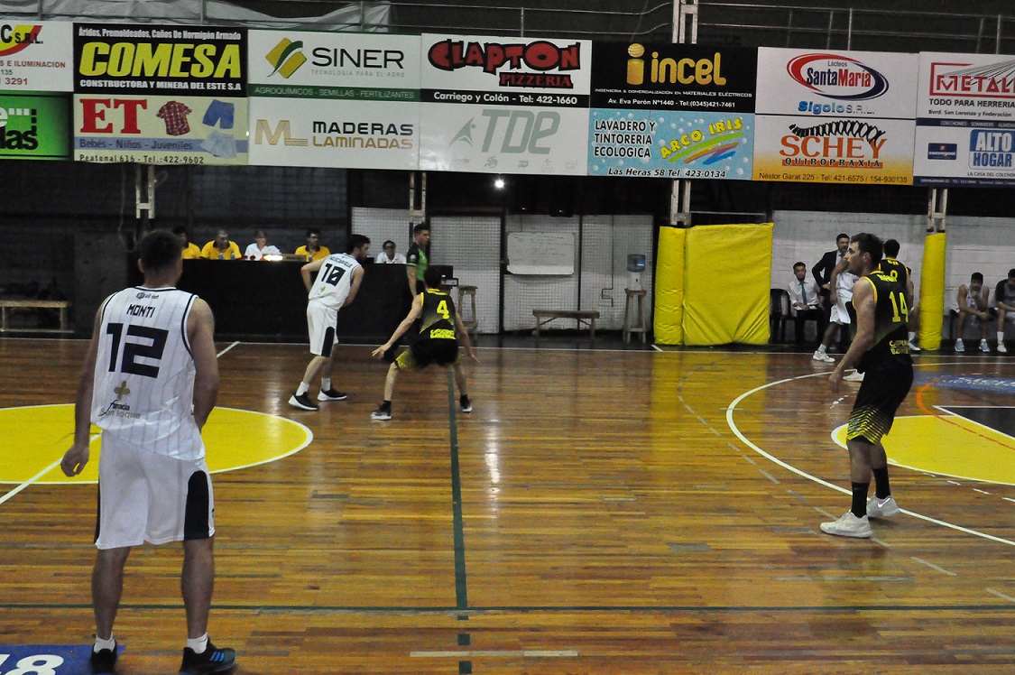 Capuchinos se quedó con un partidazo en suplementario