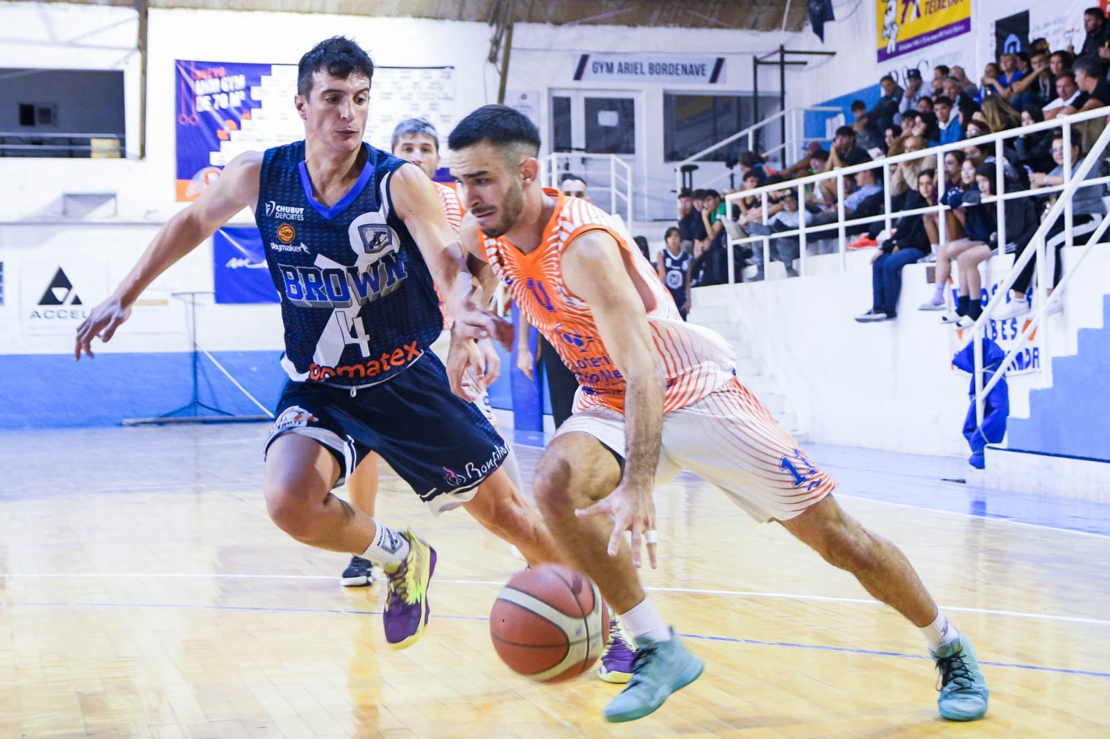 En un juego parejo, Roca superó a Brown en el Benito García