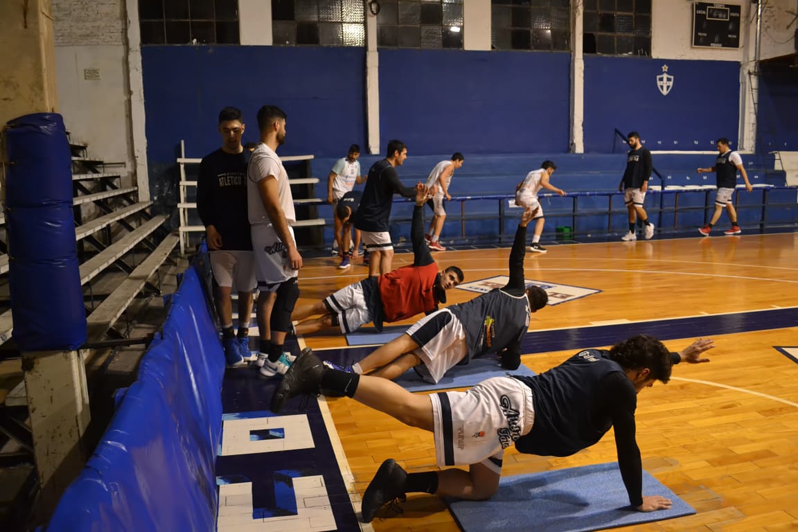 Atlético comenzó su preparación