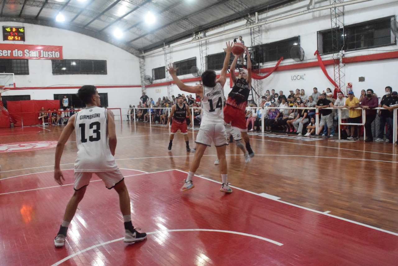 Una bomba de Paredes le dio el triunfo a Los Indios sobre Huracán