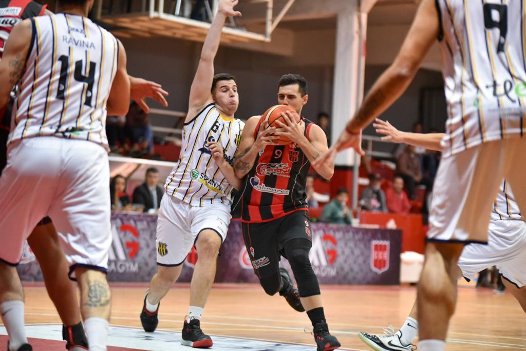 Central cayó ante San José y perdió una buena chance de local