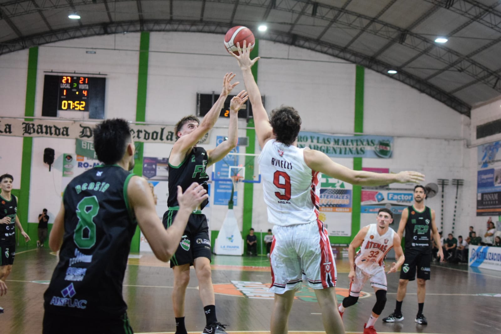 Ferro imbatible en el Colosito