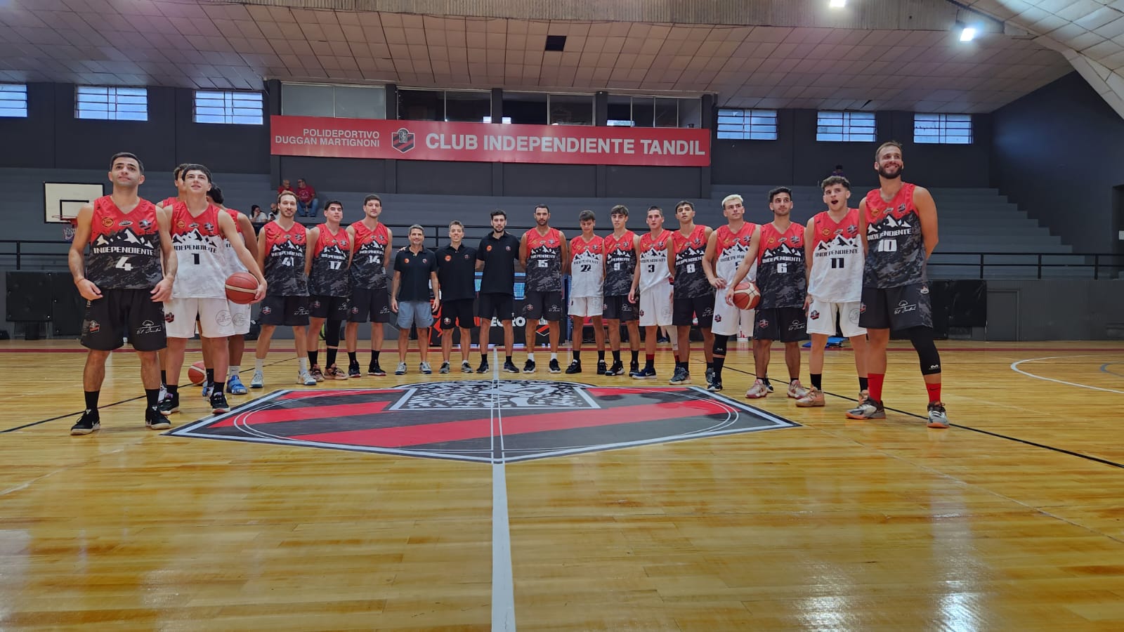 Independiente de Tandil debuta ante su par de Pico