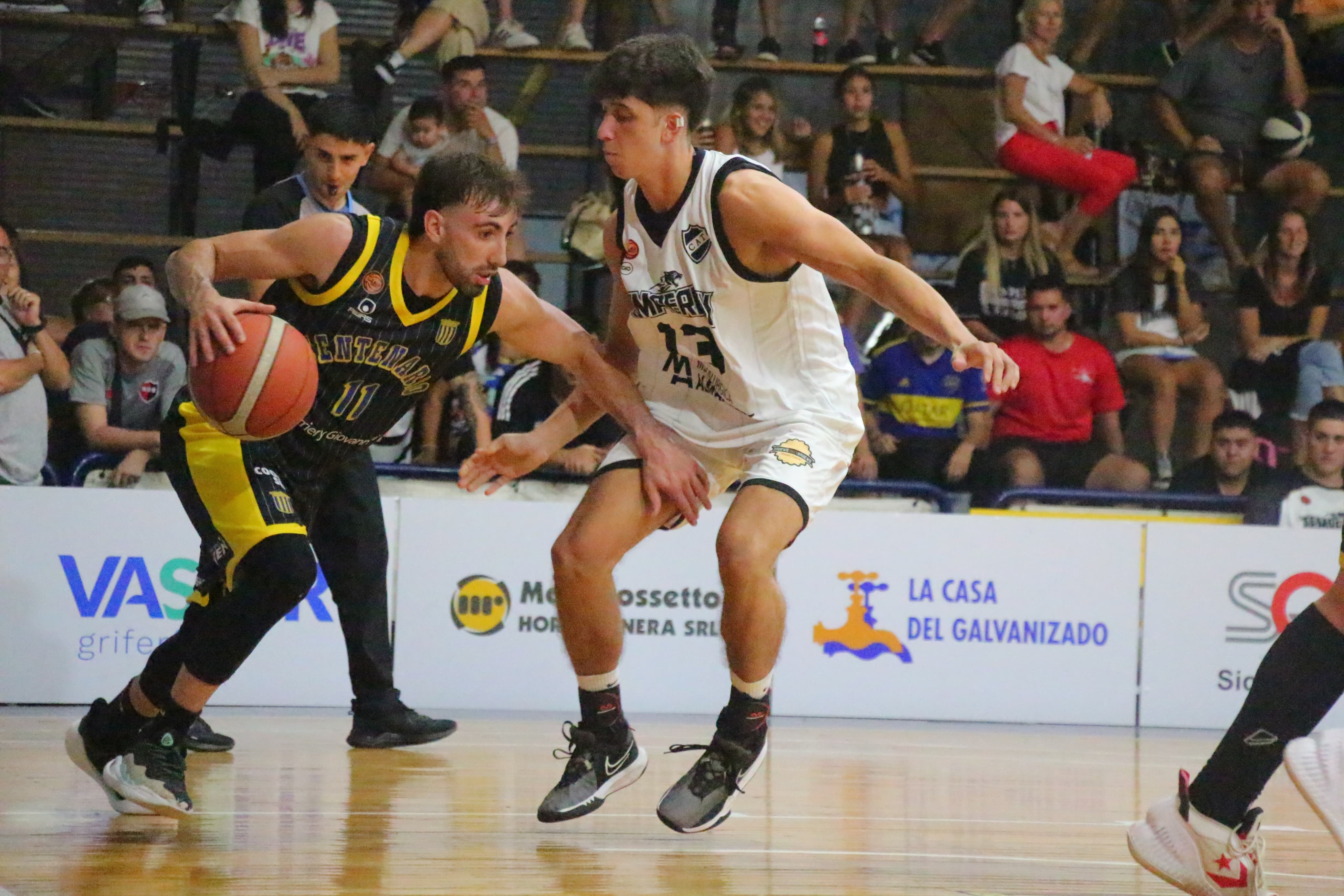 Centenario volvió a ganar con comodidad