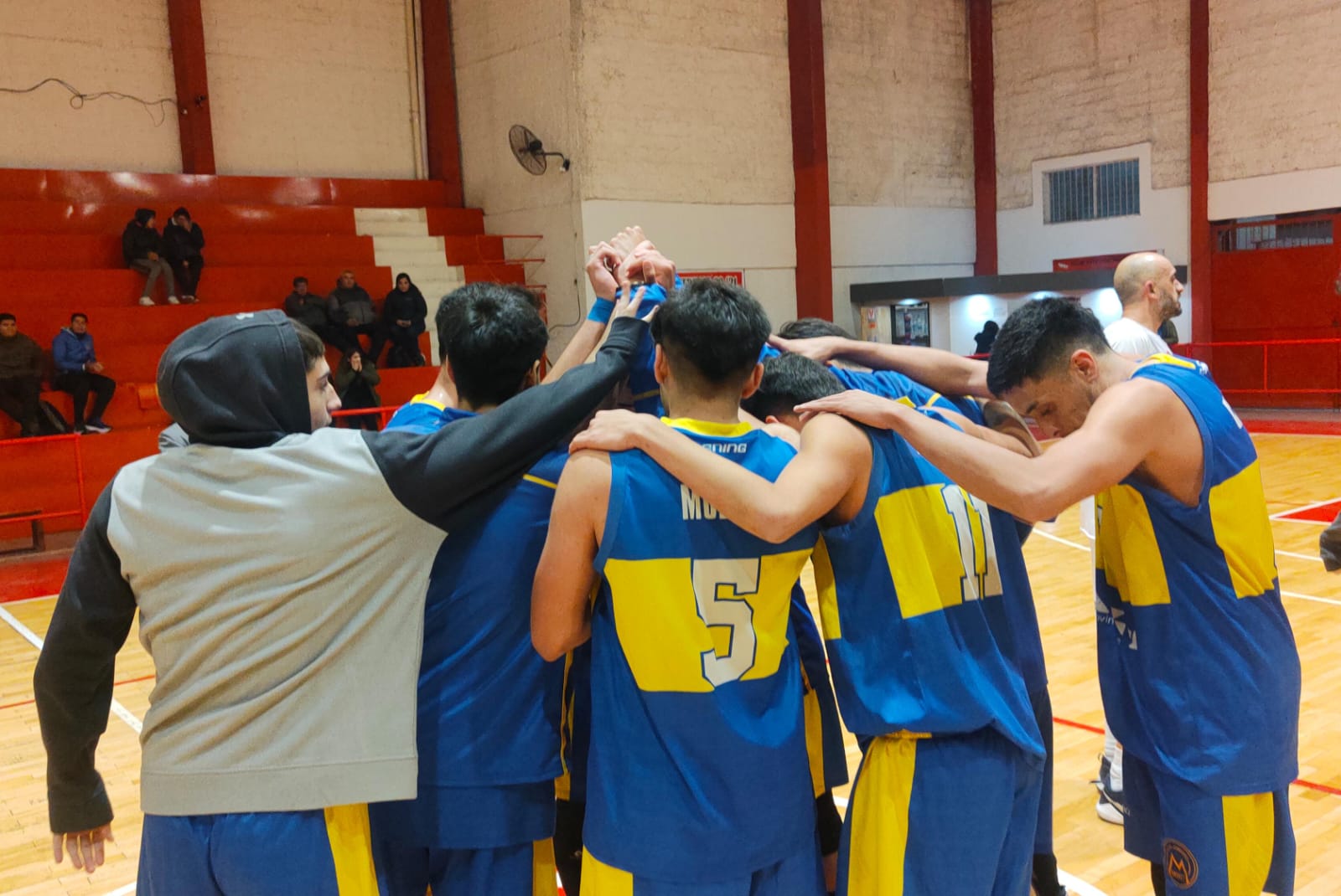 Rioja Juniors Basket ganó y va por el pasaporte 