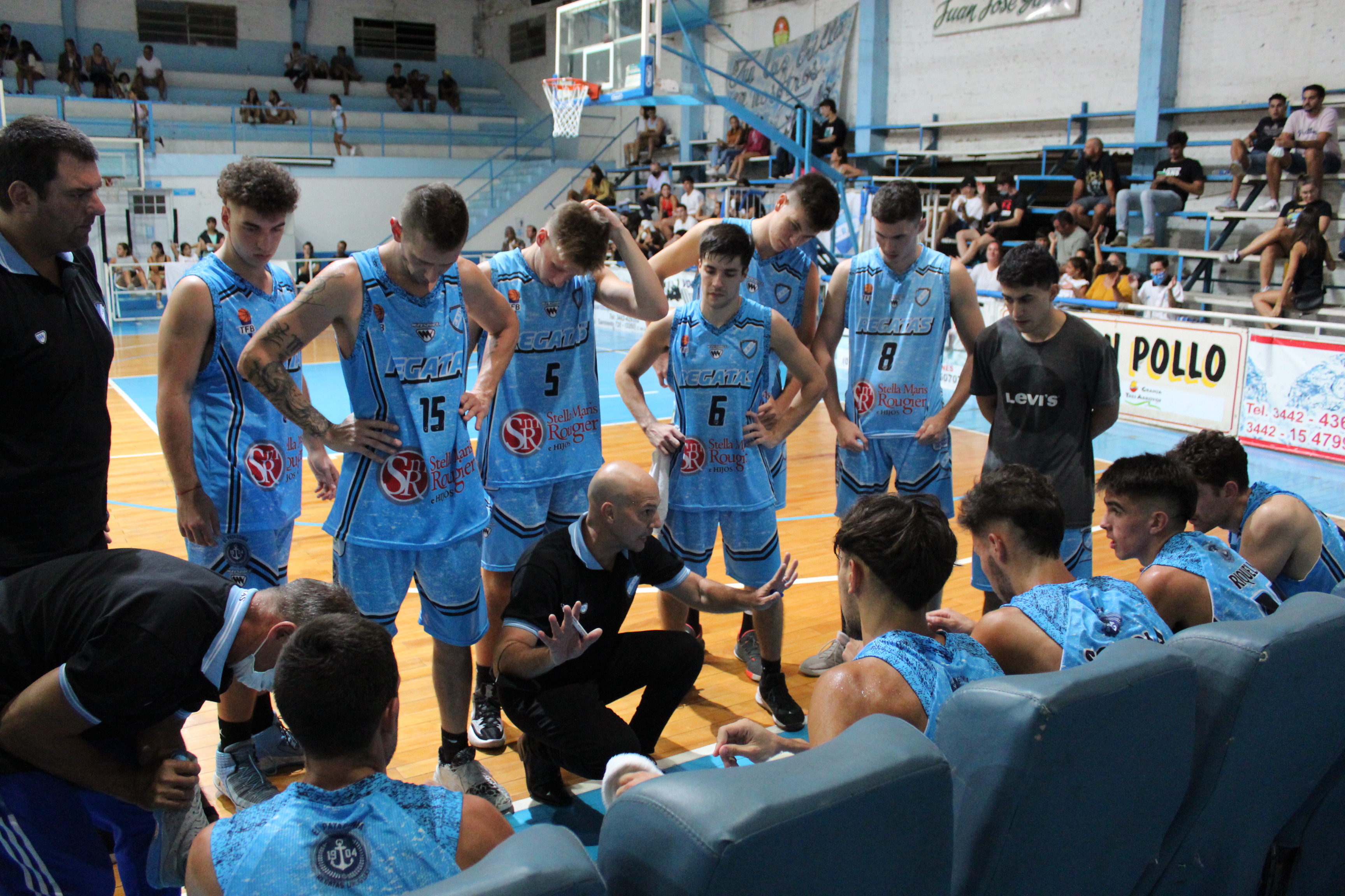 Regatas recibe a Racing en lo que promete ser un gran partido