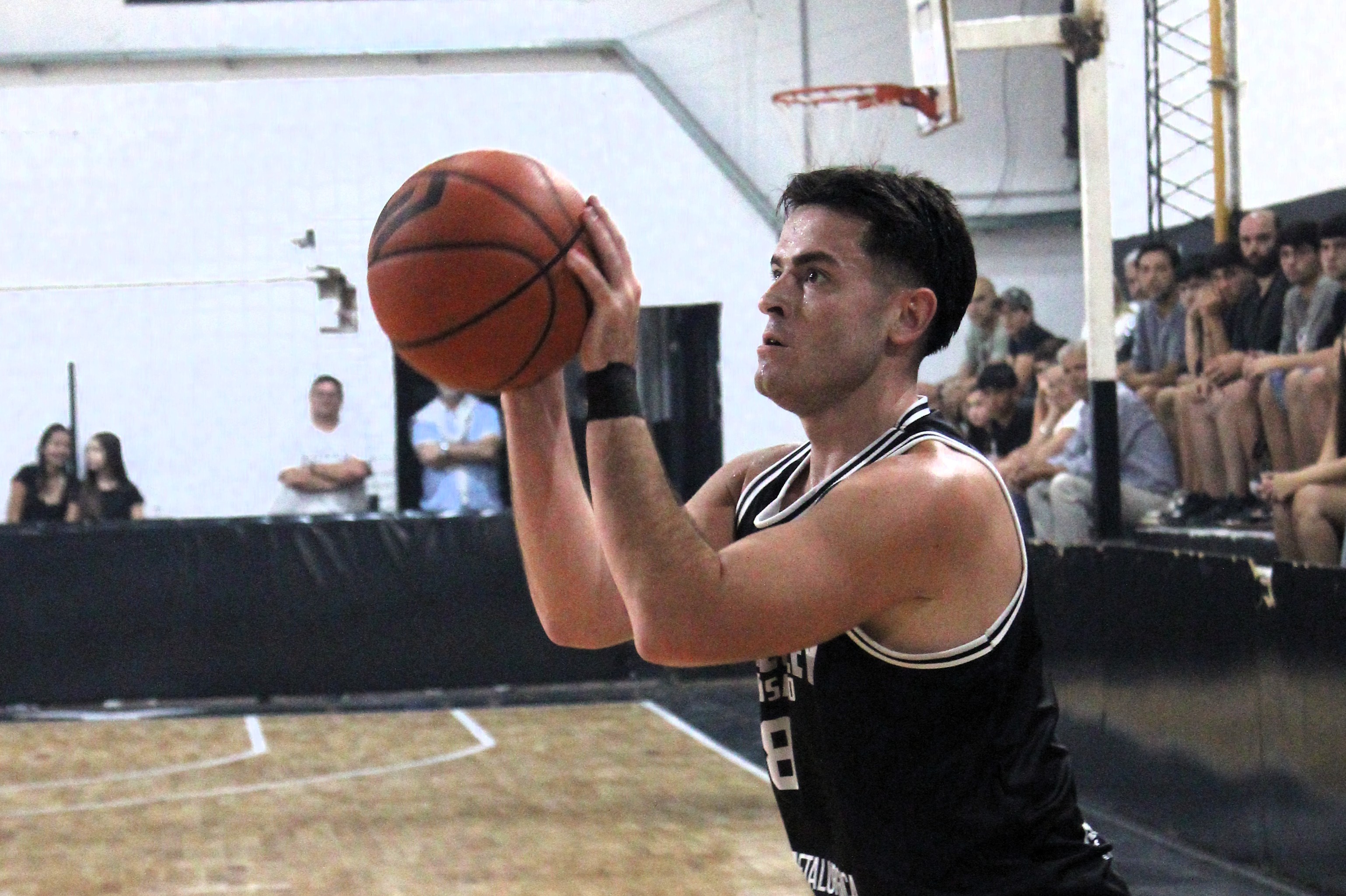 Temperley ultima detalles para su estreno como local ante Argentino (MJ)