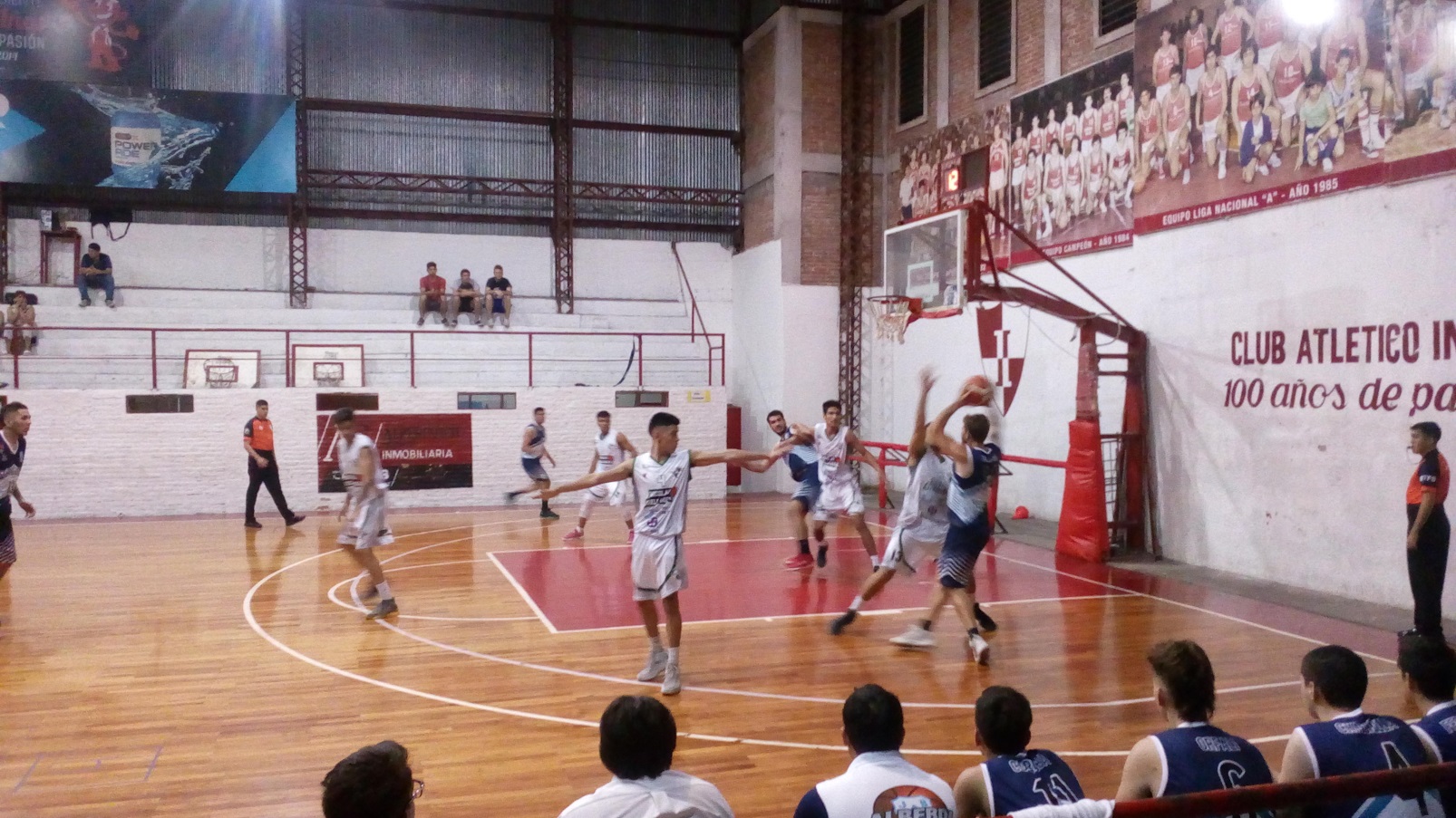 Alberdi consiguió su primer triunfo