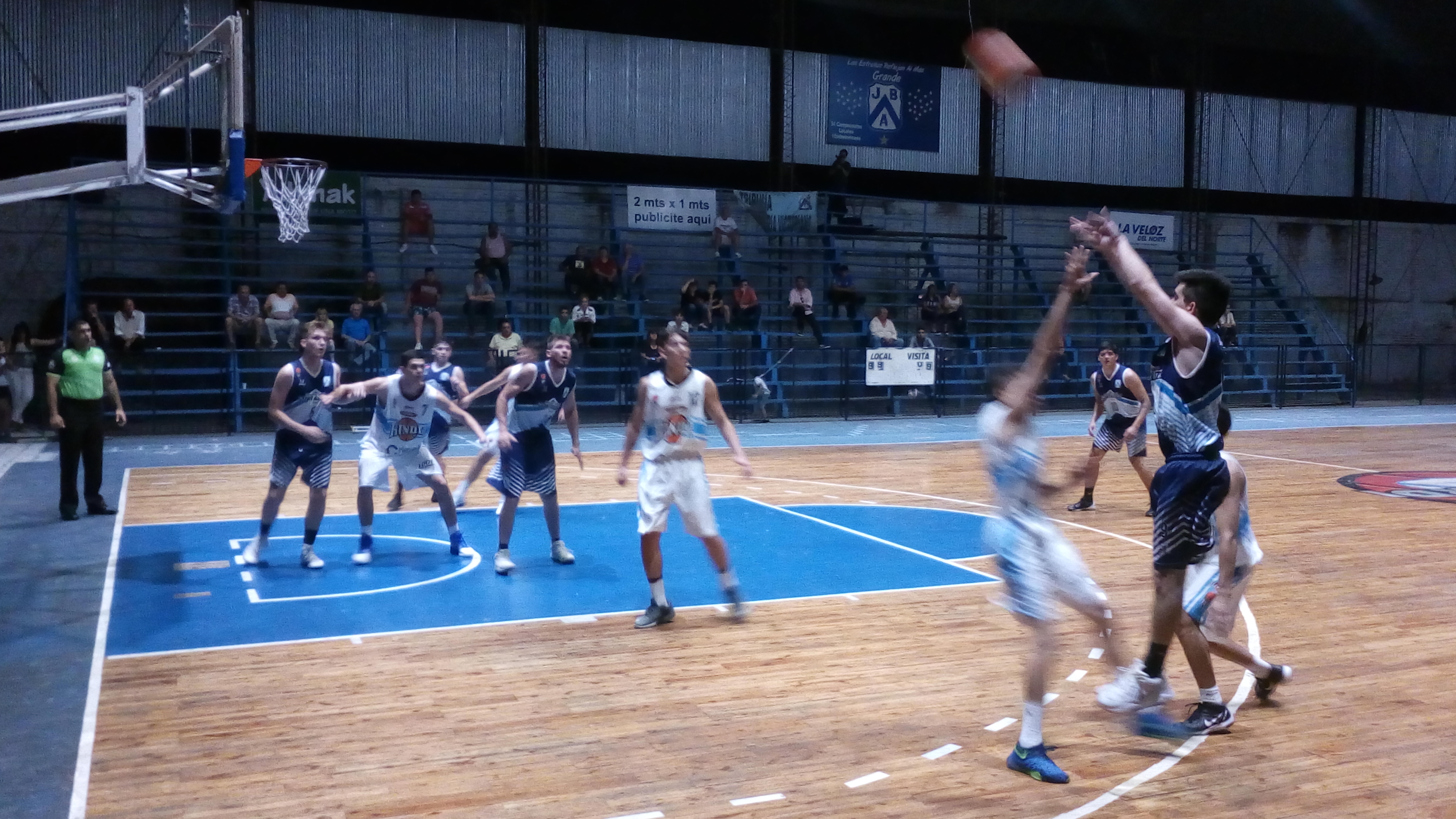 Alberdi cedió ante Hindú  Alberdi cedió ante Hindú