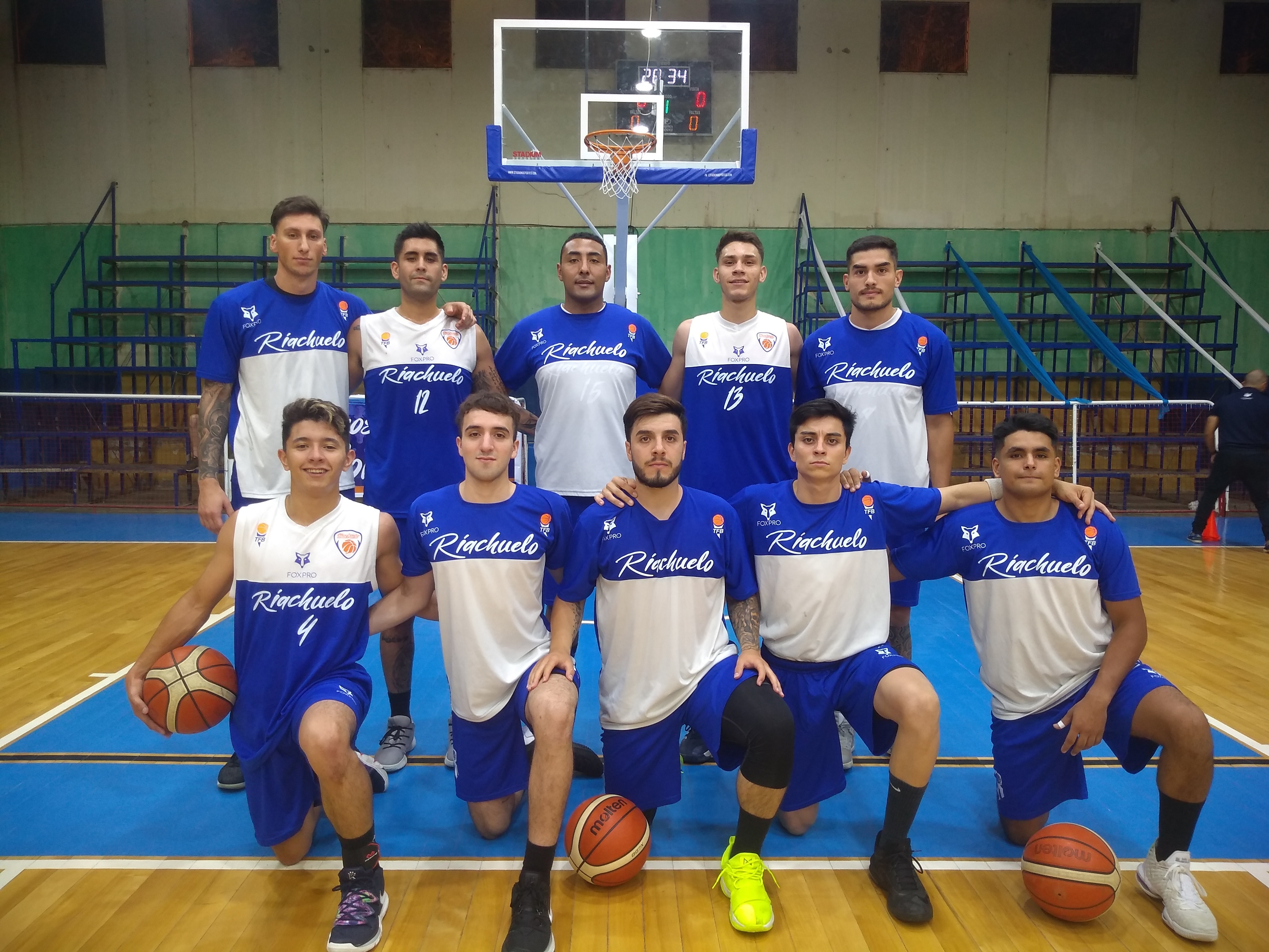 La Rioja Básquet se quedó con el duelo de riojanos