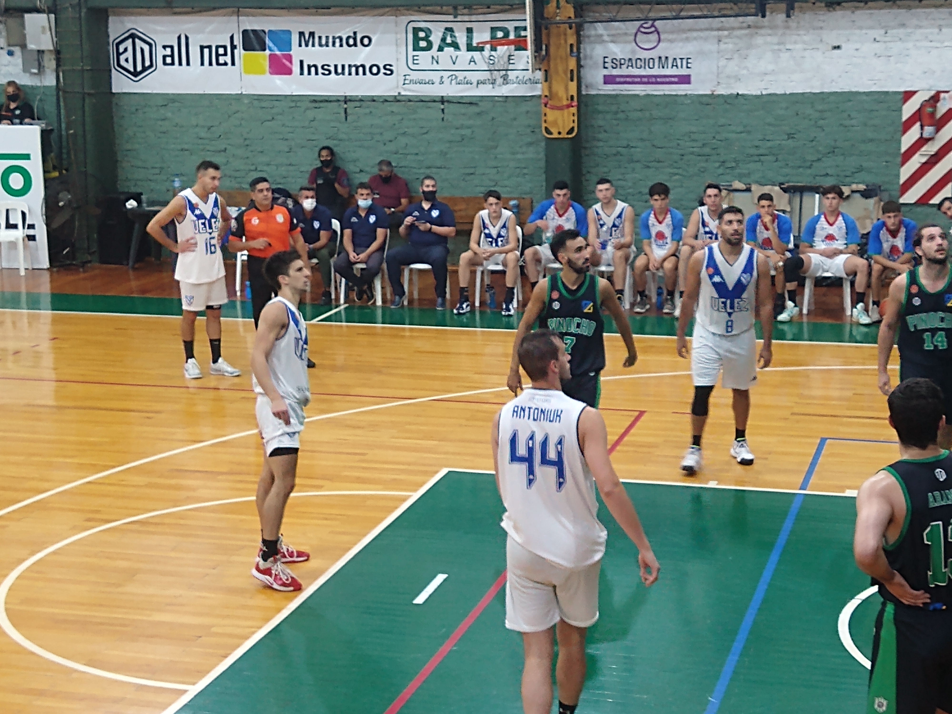 Como visitante, Vélez Sarsfield rompió la mala racha