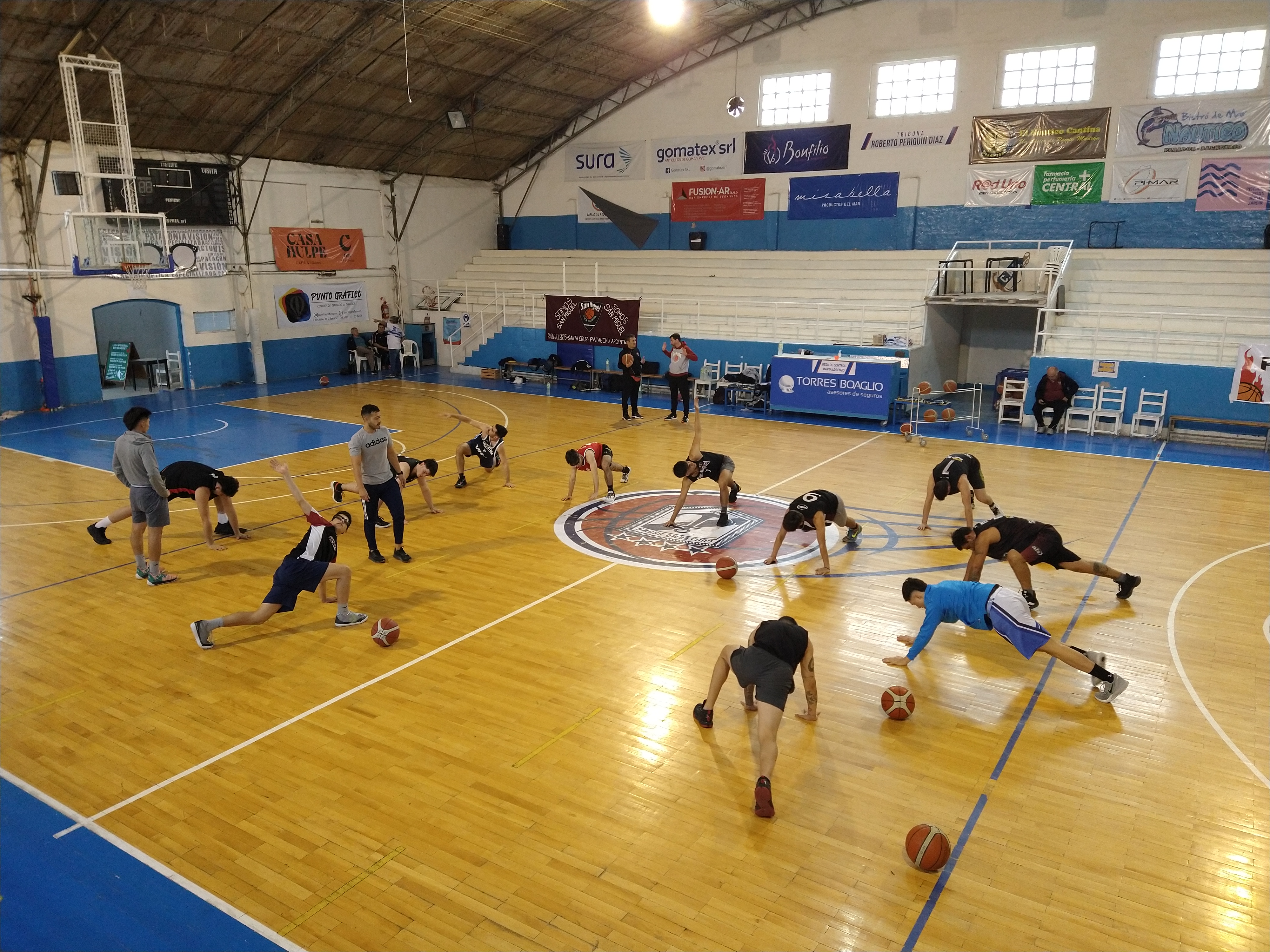 San Miguel debuta en el tercer triangular ante Federación Deportiva