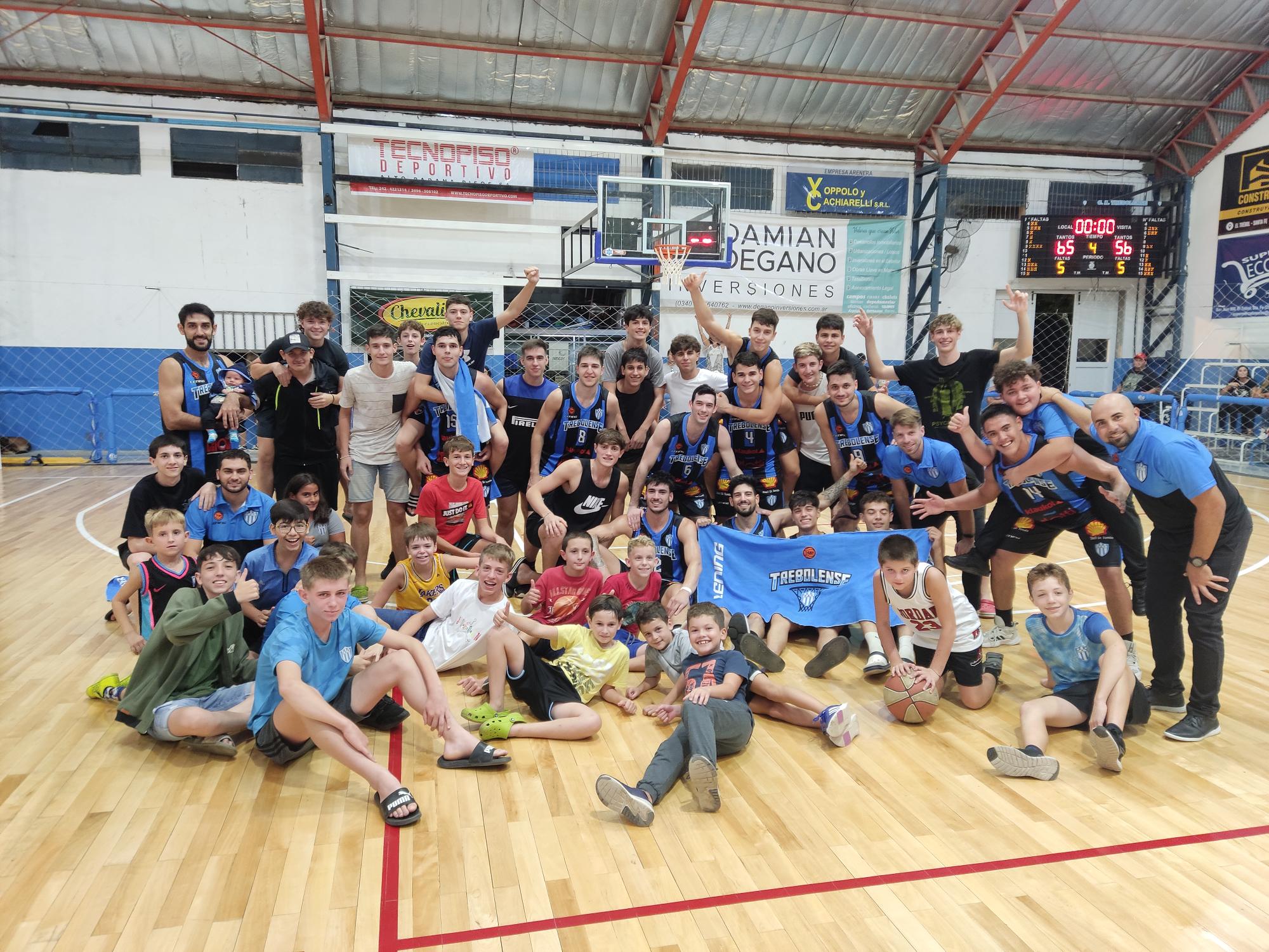 Trebolense ganó y da pelea