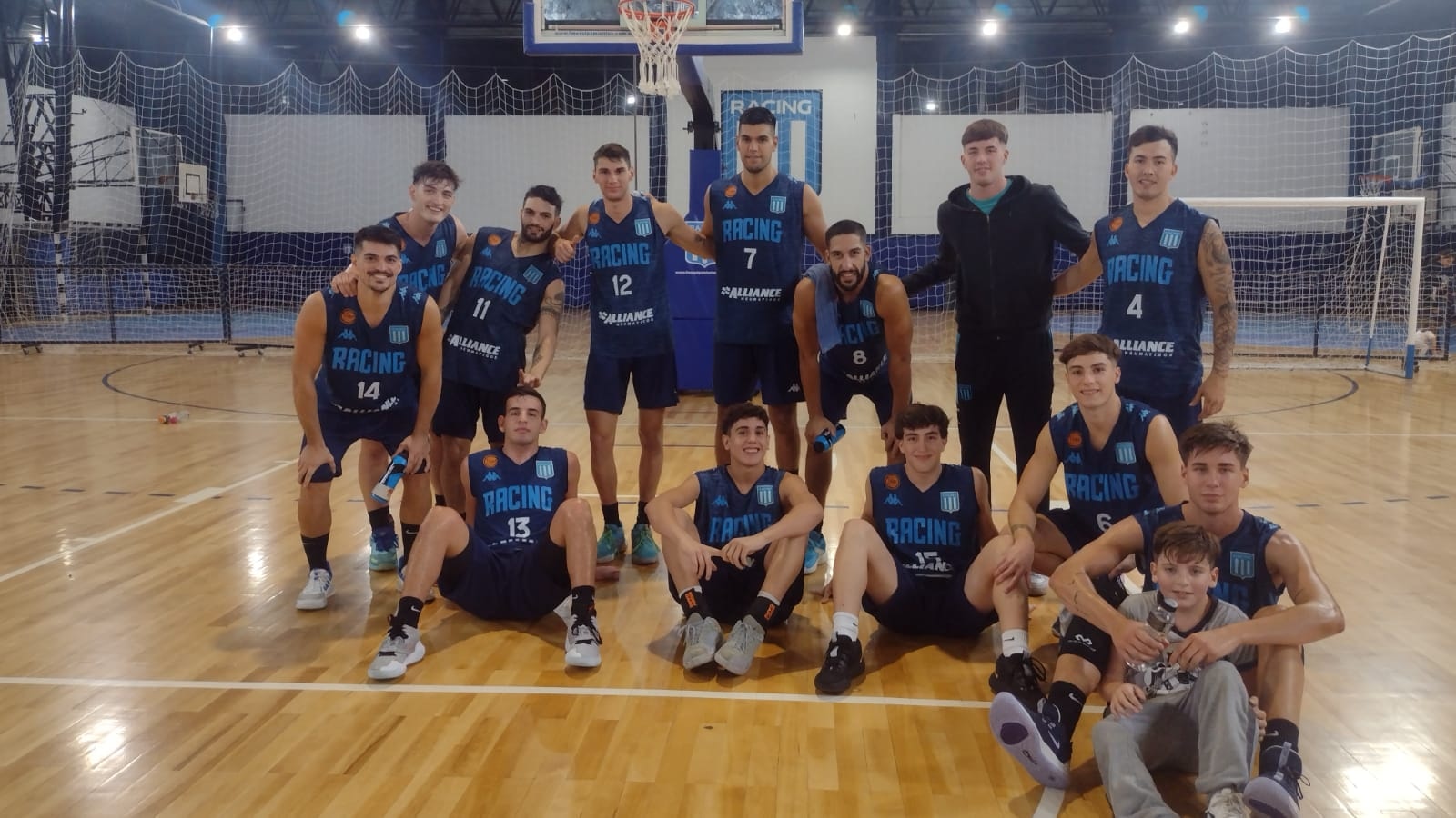 Racing le ganó a Club GEI y escaló posiciones